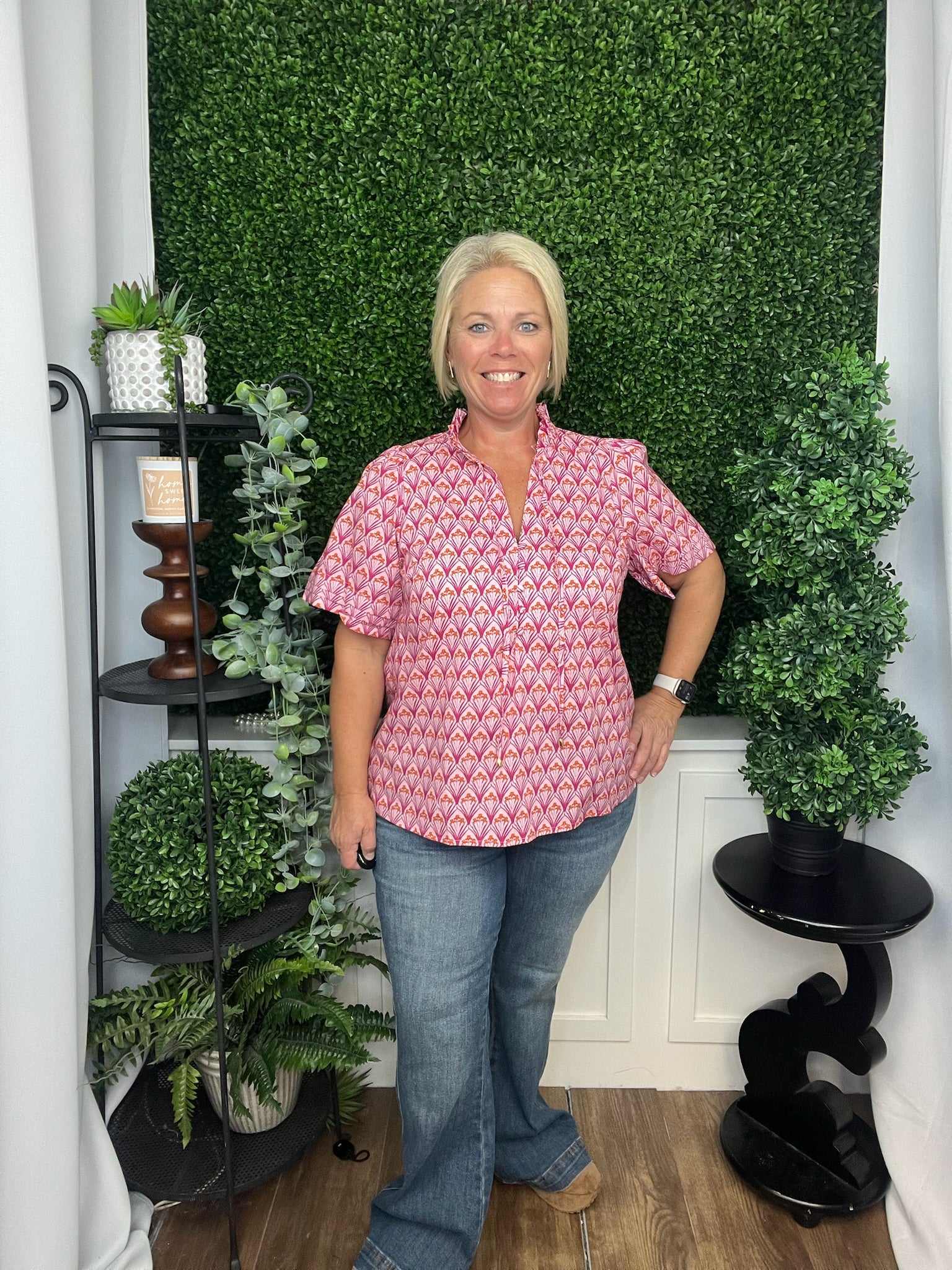 GEOMETRIC SS TOP W/RUFFLE MOCK NECK - PINK