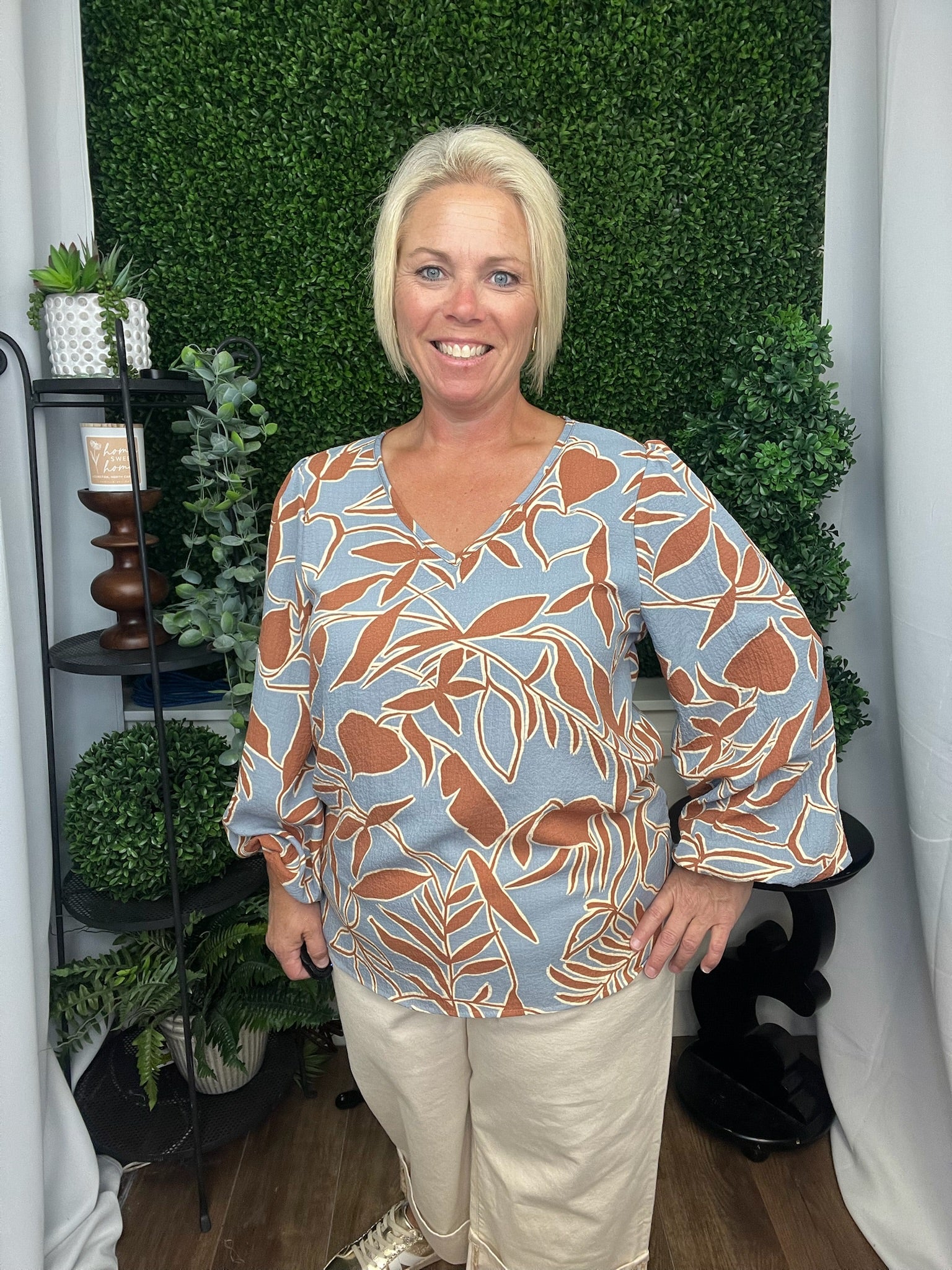 JULIAS FLORAL PRINT TOP - JADE/CHOCO