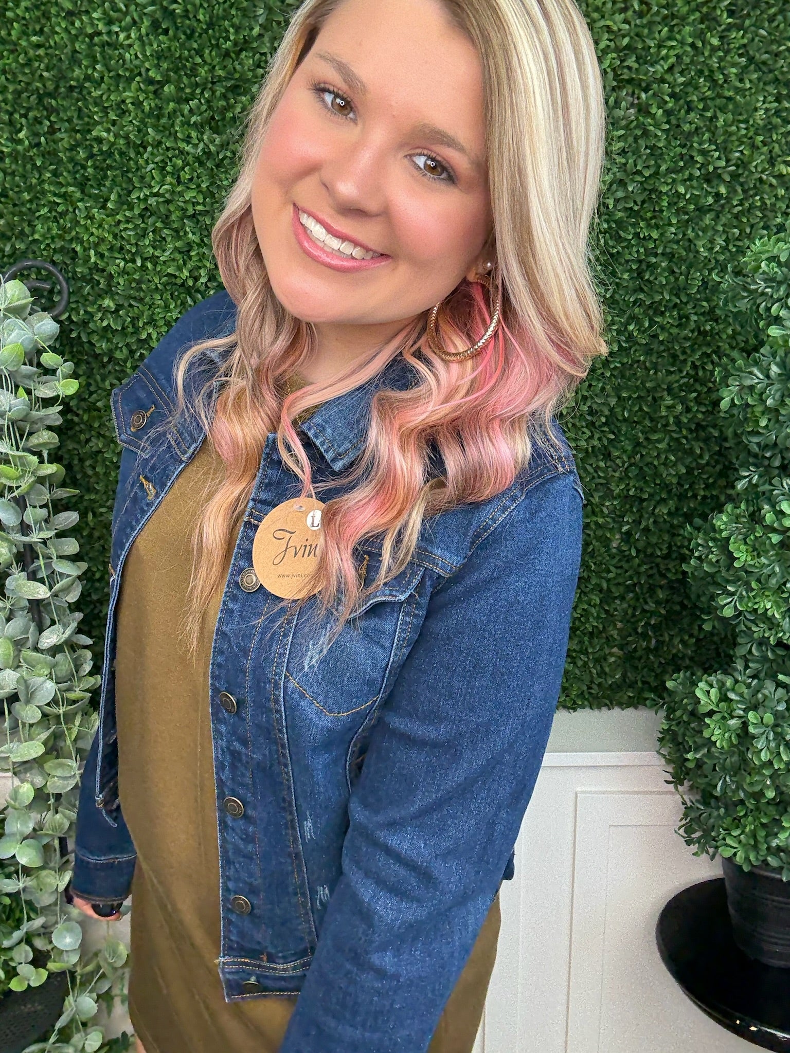 BLUE JEAN DISTRESSED JACKET