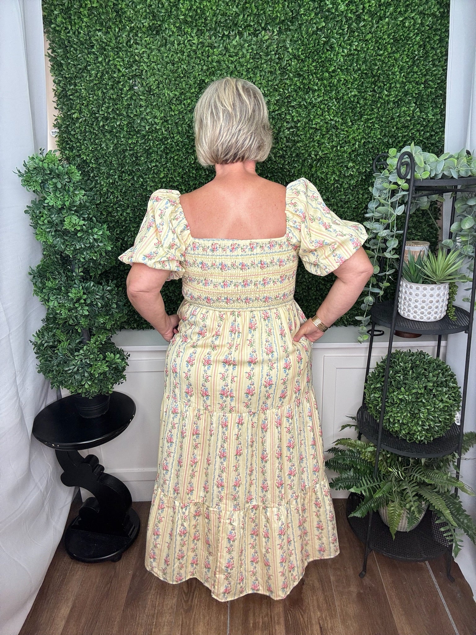 Floral Smocked Puff Sleeve Midi Dress