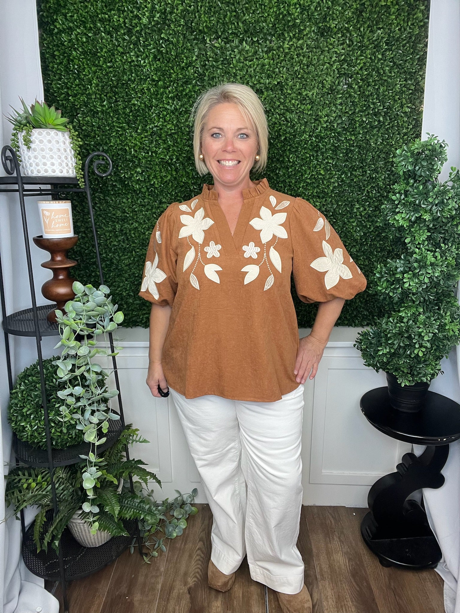 WASHED SUEDE TOP W/CONTRAST FLORAL APPLIQUE - CAMEL