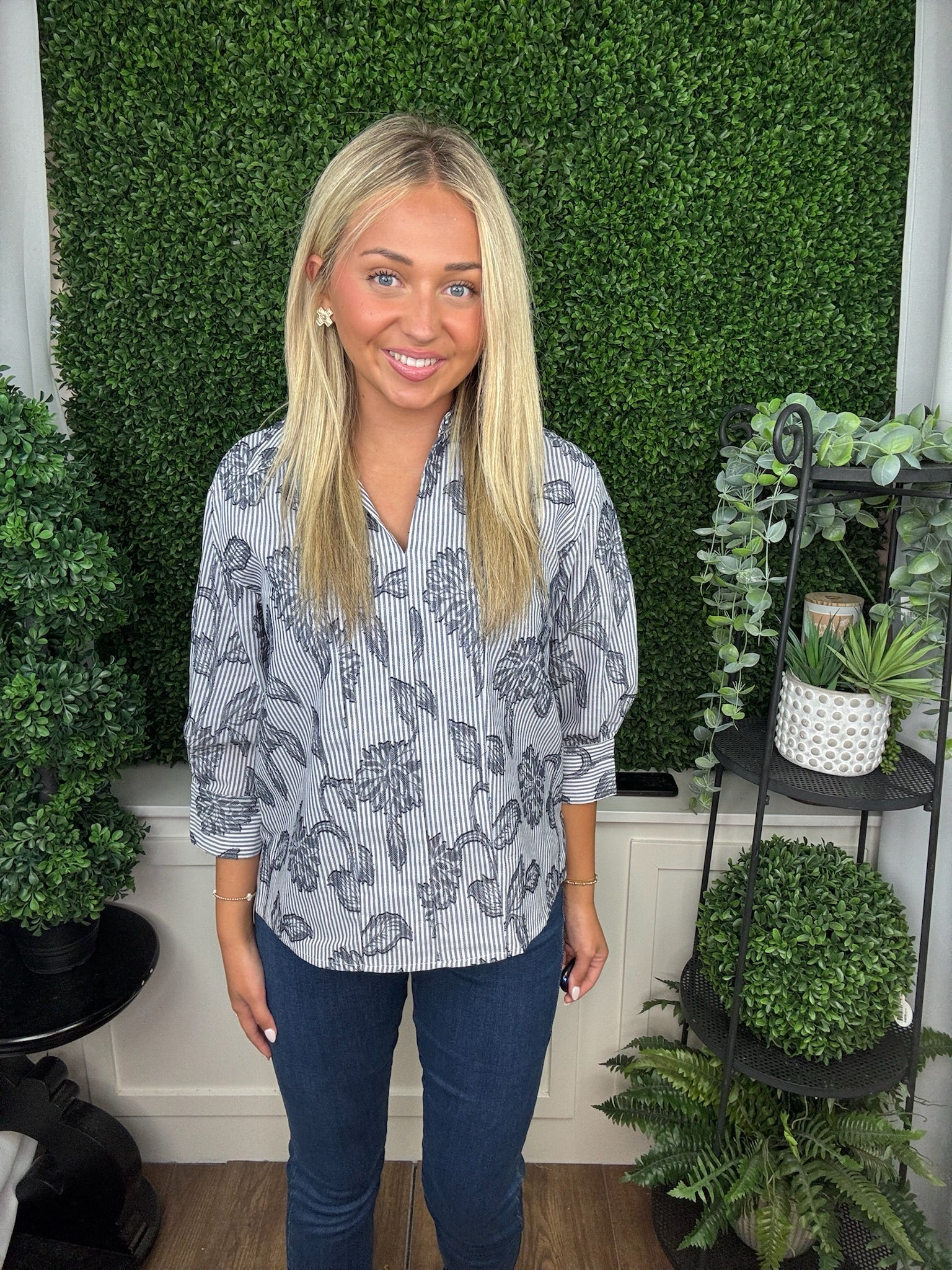 SPLIT NECK POPOVER WITH COLLAR - MULTI