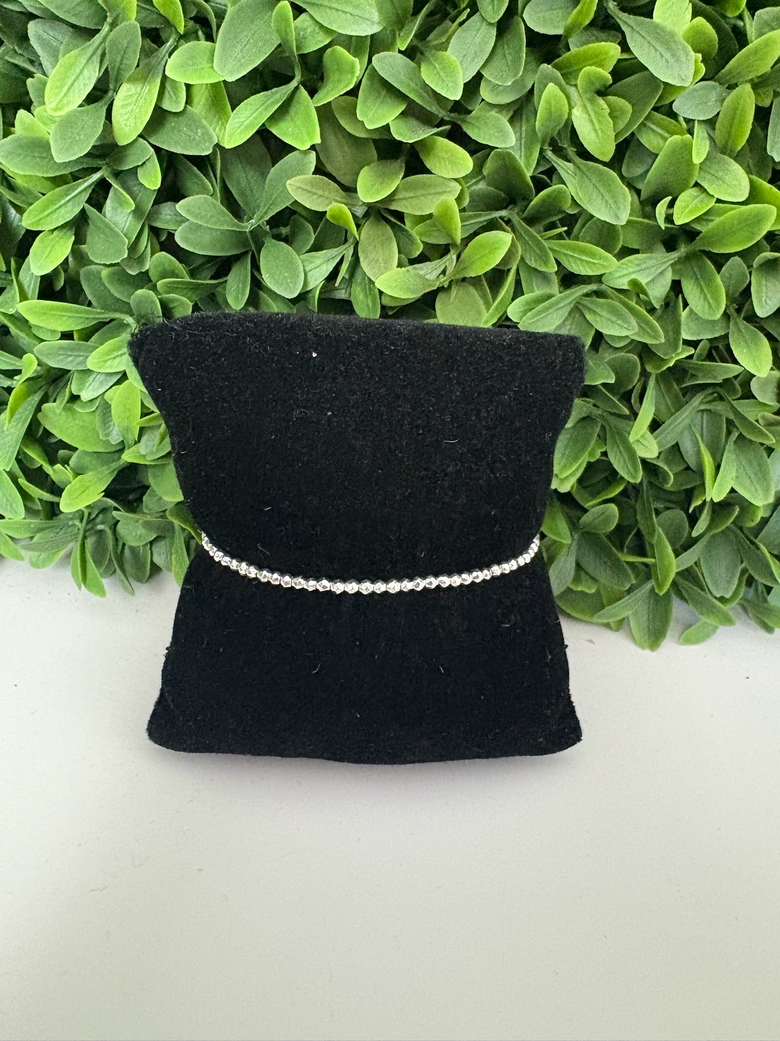 EGIRL BRIGHT SILVER FACETED HEMATITE 2MM BEAD BRACELET