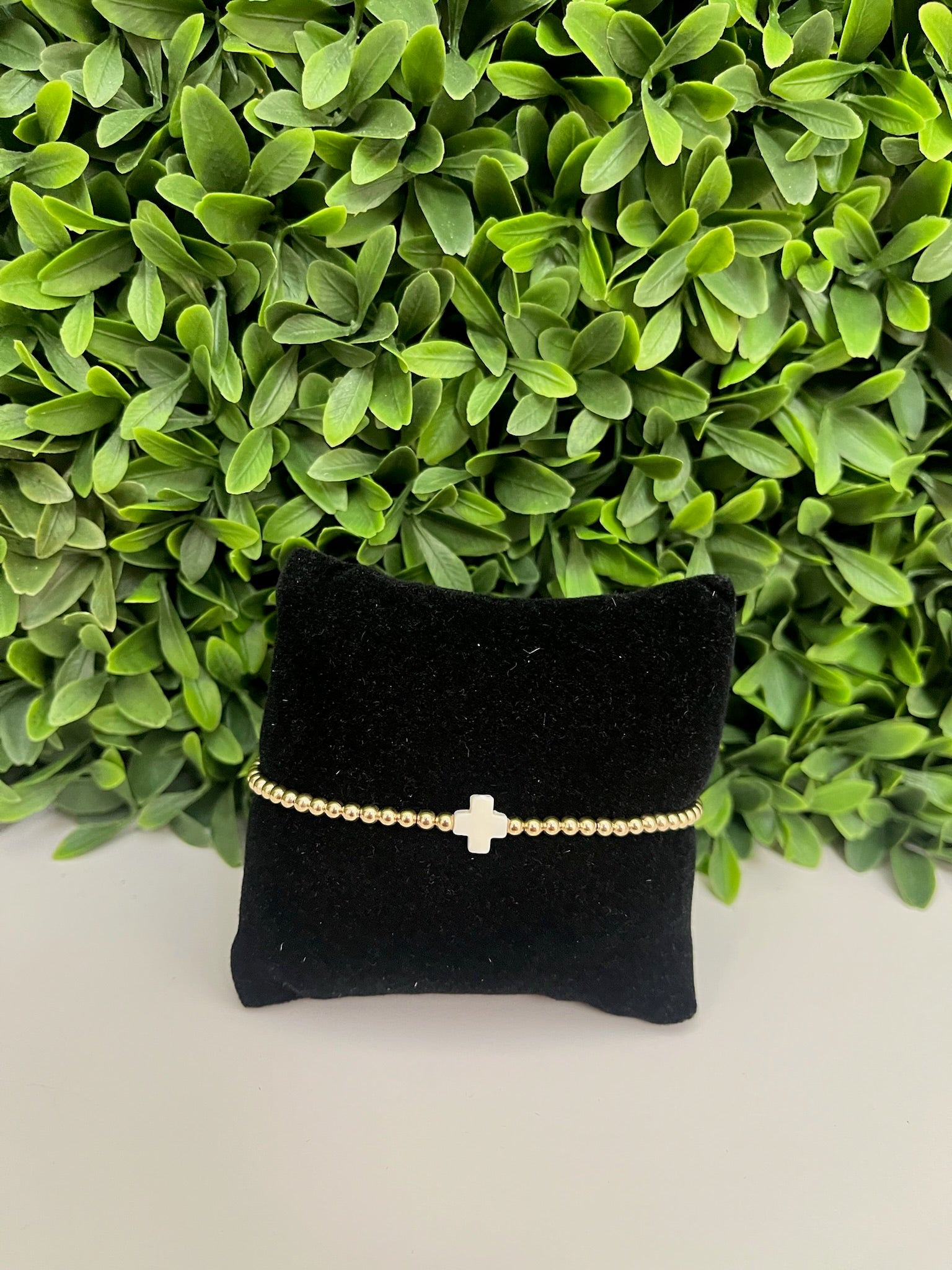 EXT SIGNATURE CROSS PATTERN 3MM BEAD BRAC - OFF WHITE