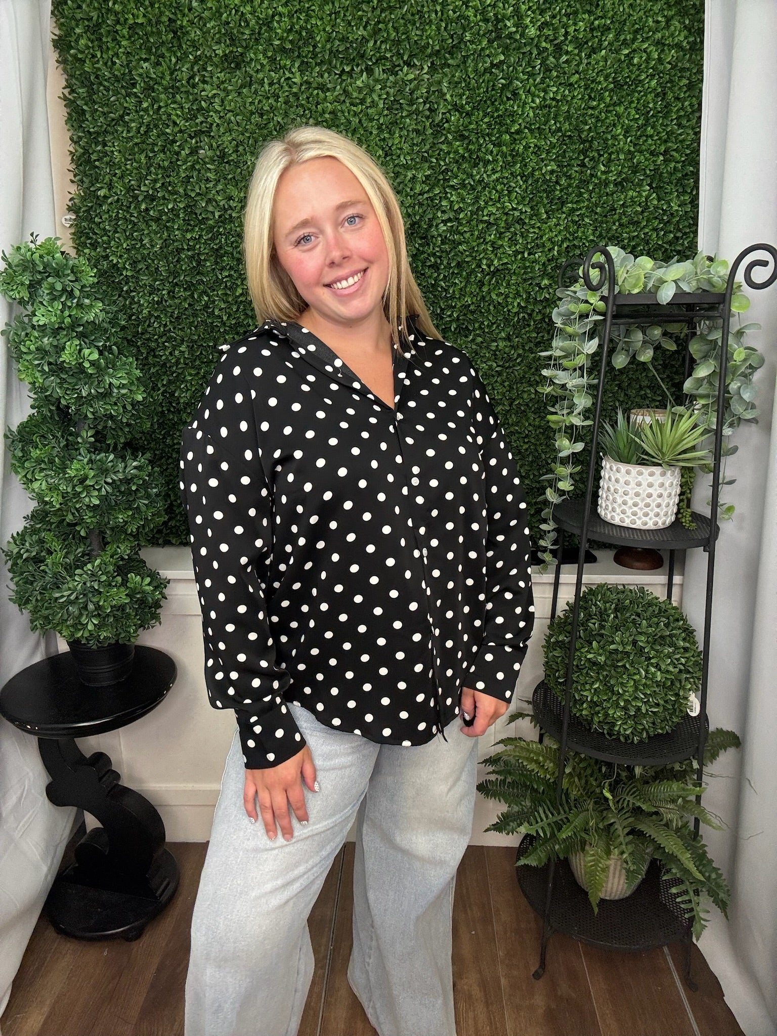 Kathryn Classic Button-Up - Polka Dot