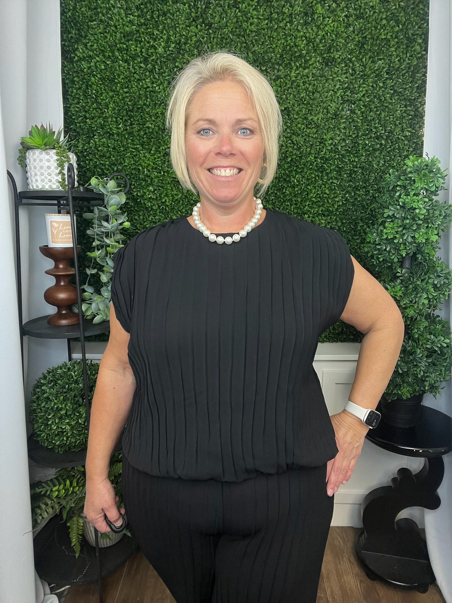 PLEATED TOP AND PANTS SET - BLACK