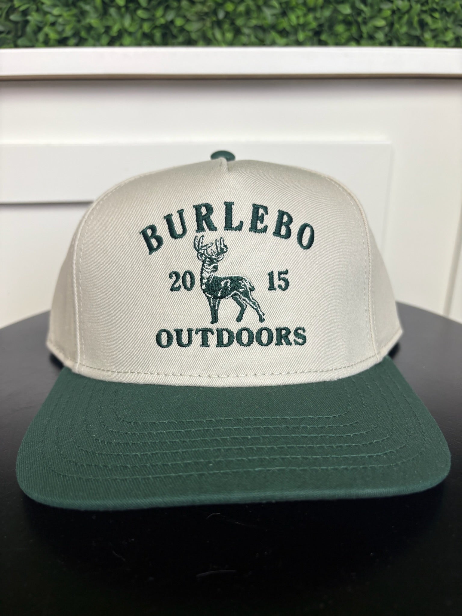 VINTAGE WHITETAIL DEER CAP - CREAM