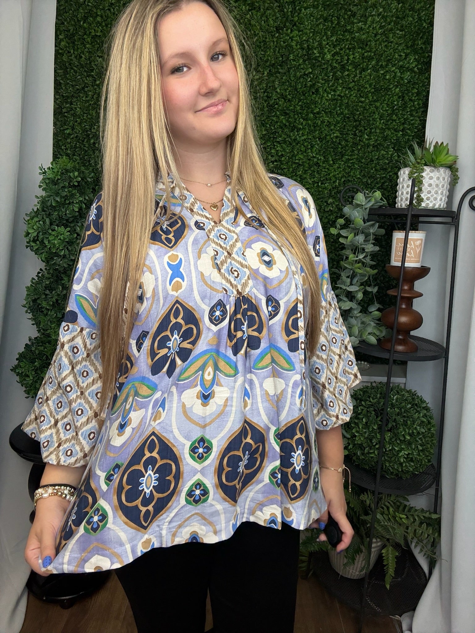 MIXED ABSTRACT PRINT LONG SLEEVE TOP