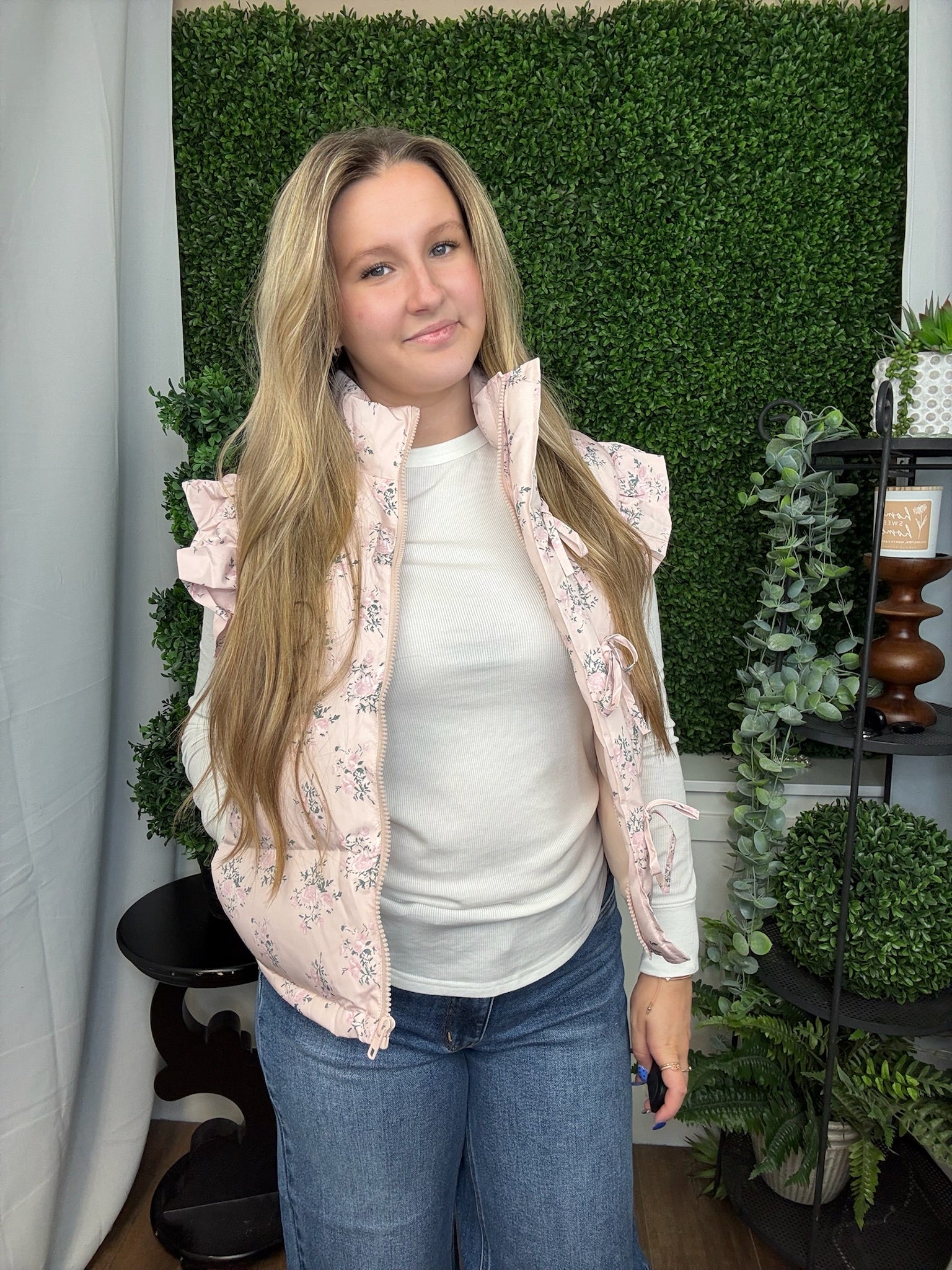 FRONT BOW RUFFLE SLV PUFFER VEST - PINK FLORAL