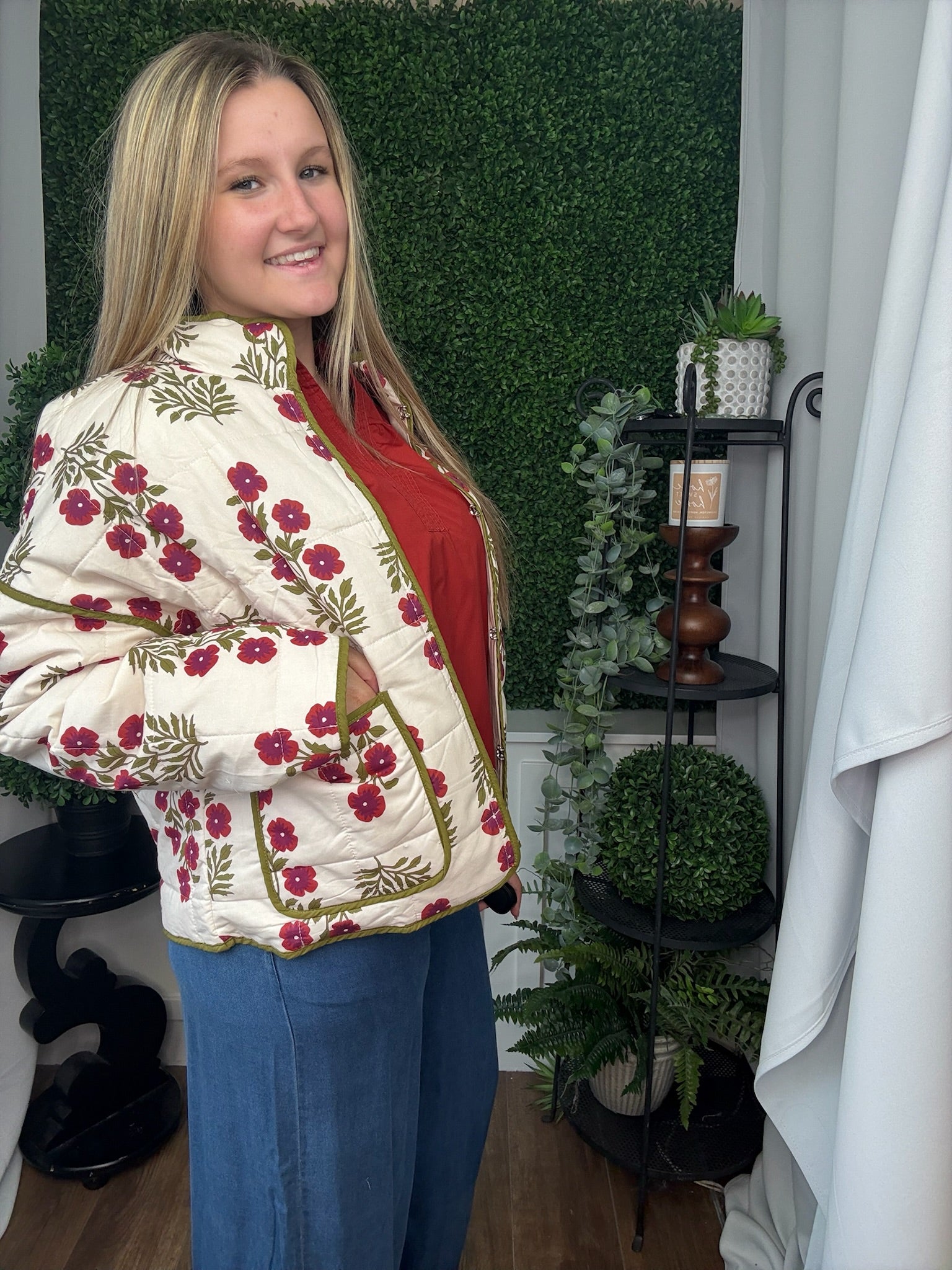 BOTANICAL QUILTED JACKET - RED ECRU
