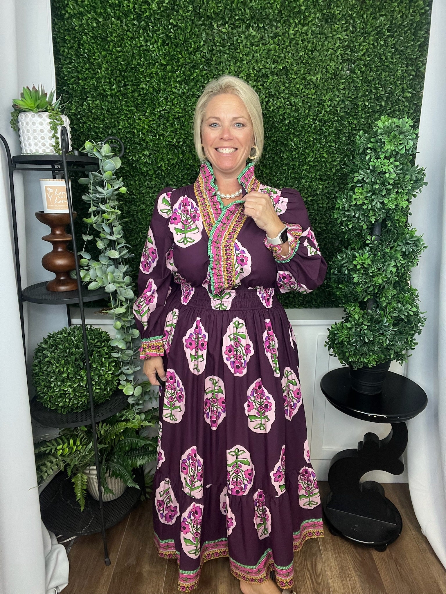 FLOWER PATCH BORDER VNEC OPEN COLLAR RUFFLE SLEEVE DRESS - PLUM MIX