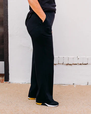PULL ON PANT W/POCKETS BLACK
