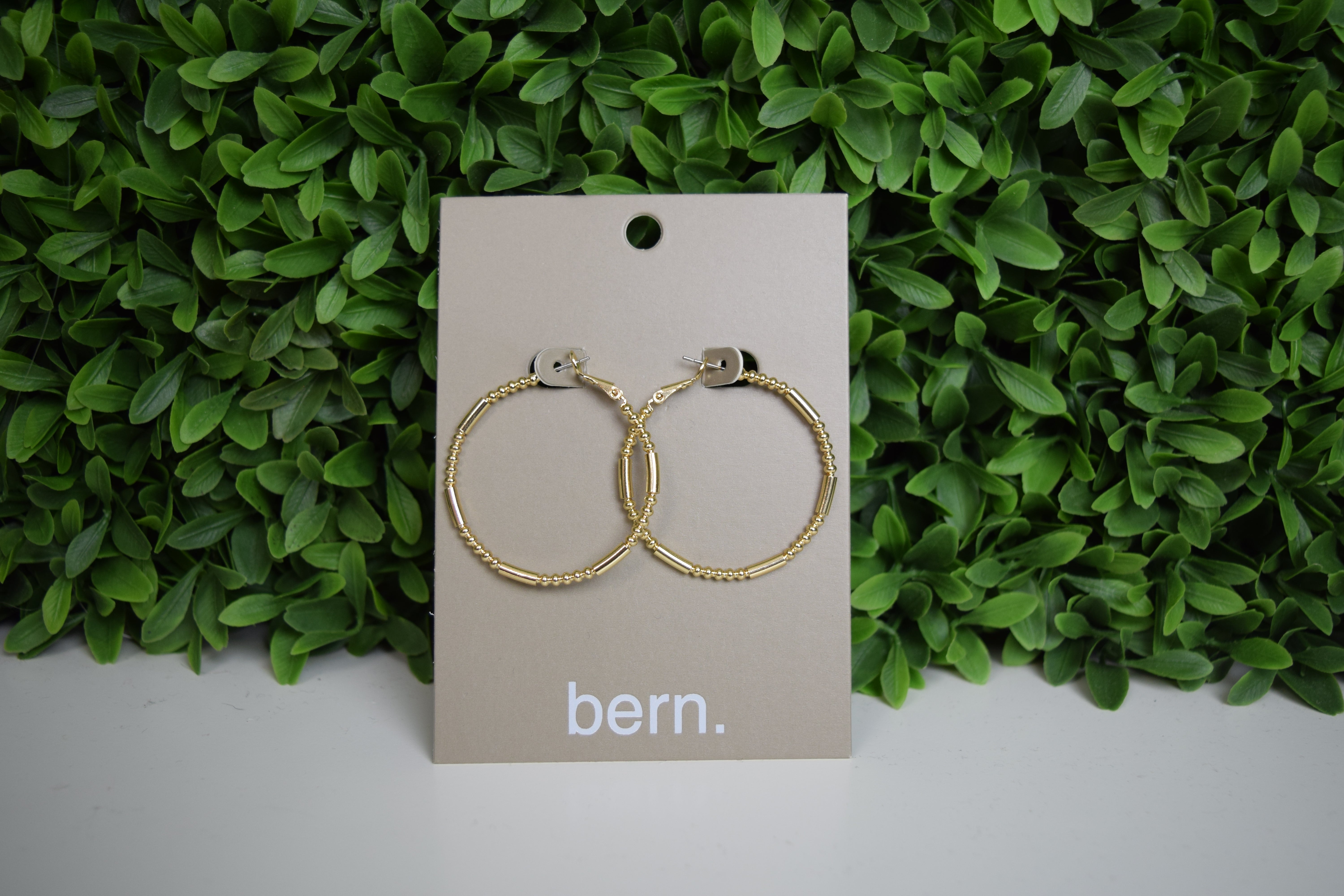 JESSI BEAED HOOP EARRINGS - GOLD