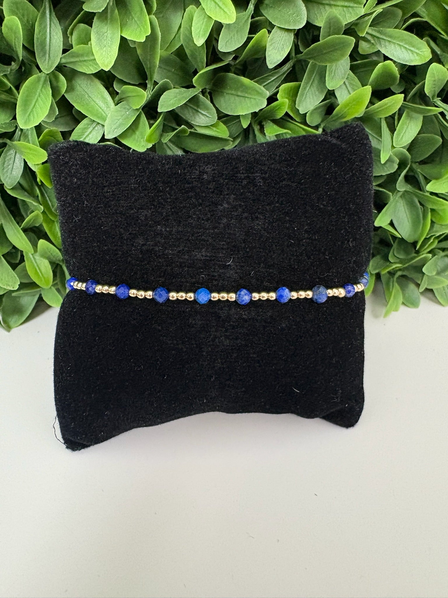 EXT GEMSTONE GOLD SINCERITY PATTERN 3MM BEAD BRAC -LAPIS