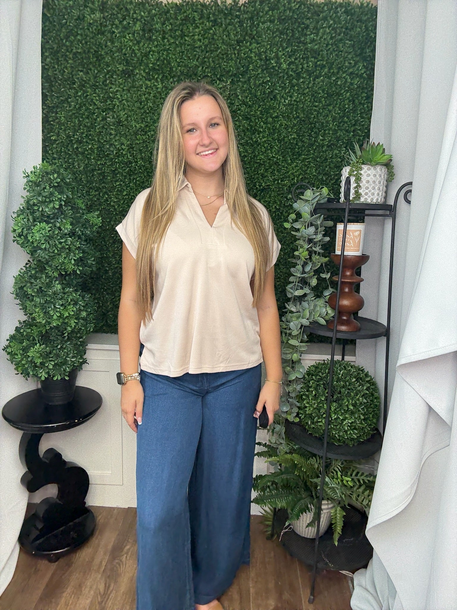 SOLID CUFFED SHORT SLEEVE VNECK TOP