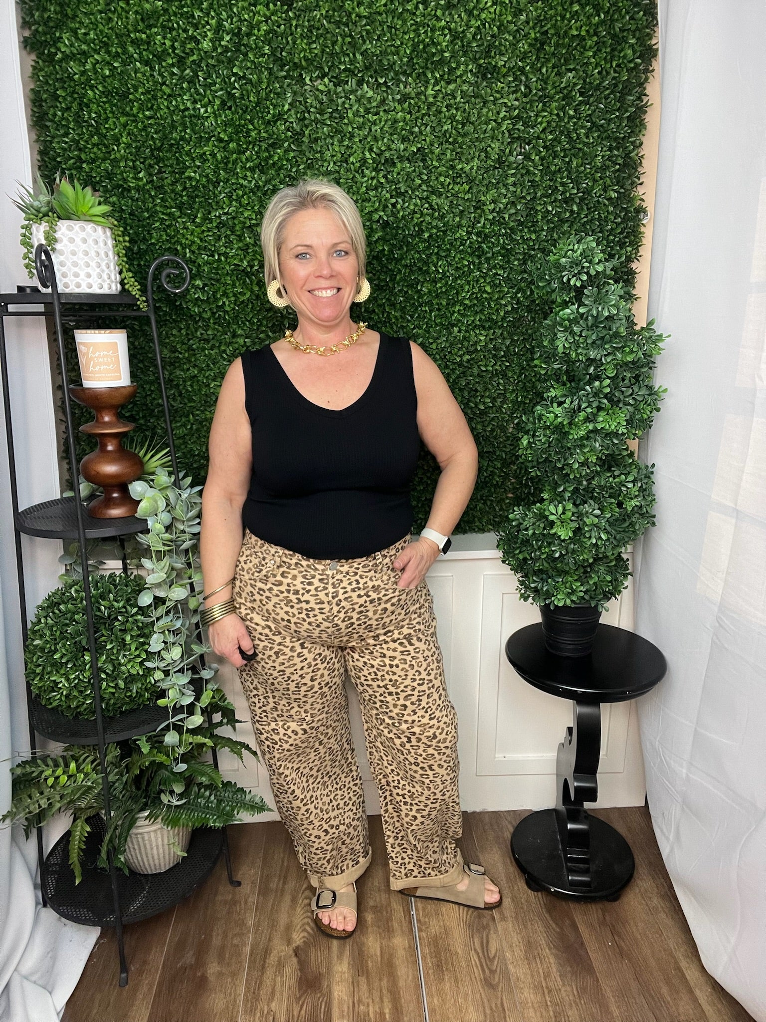 Leopard Print Cropped Barrel Jeans