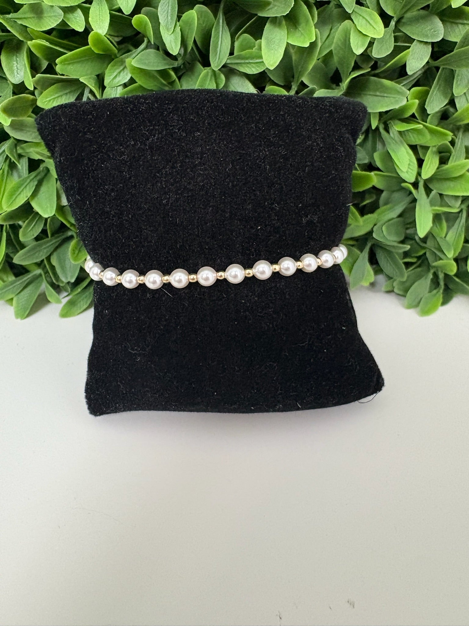 CLASSIC GRATEFUL PATTERN 4MM BEAD BRAC - PEARL