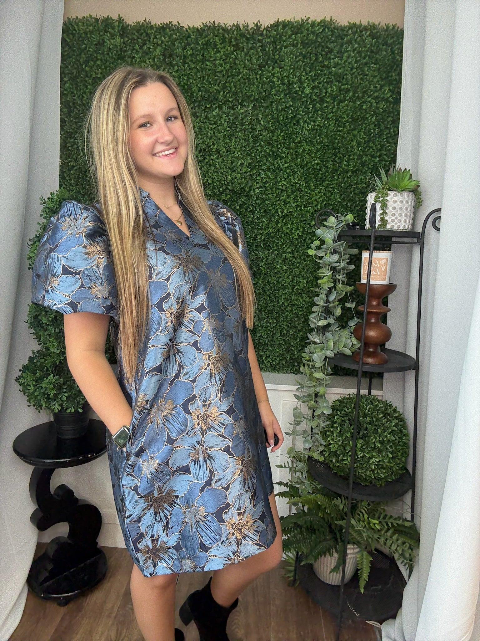 RUFFLE V-NECK PUFF SLV MINI DRESS - BLUE