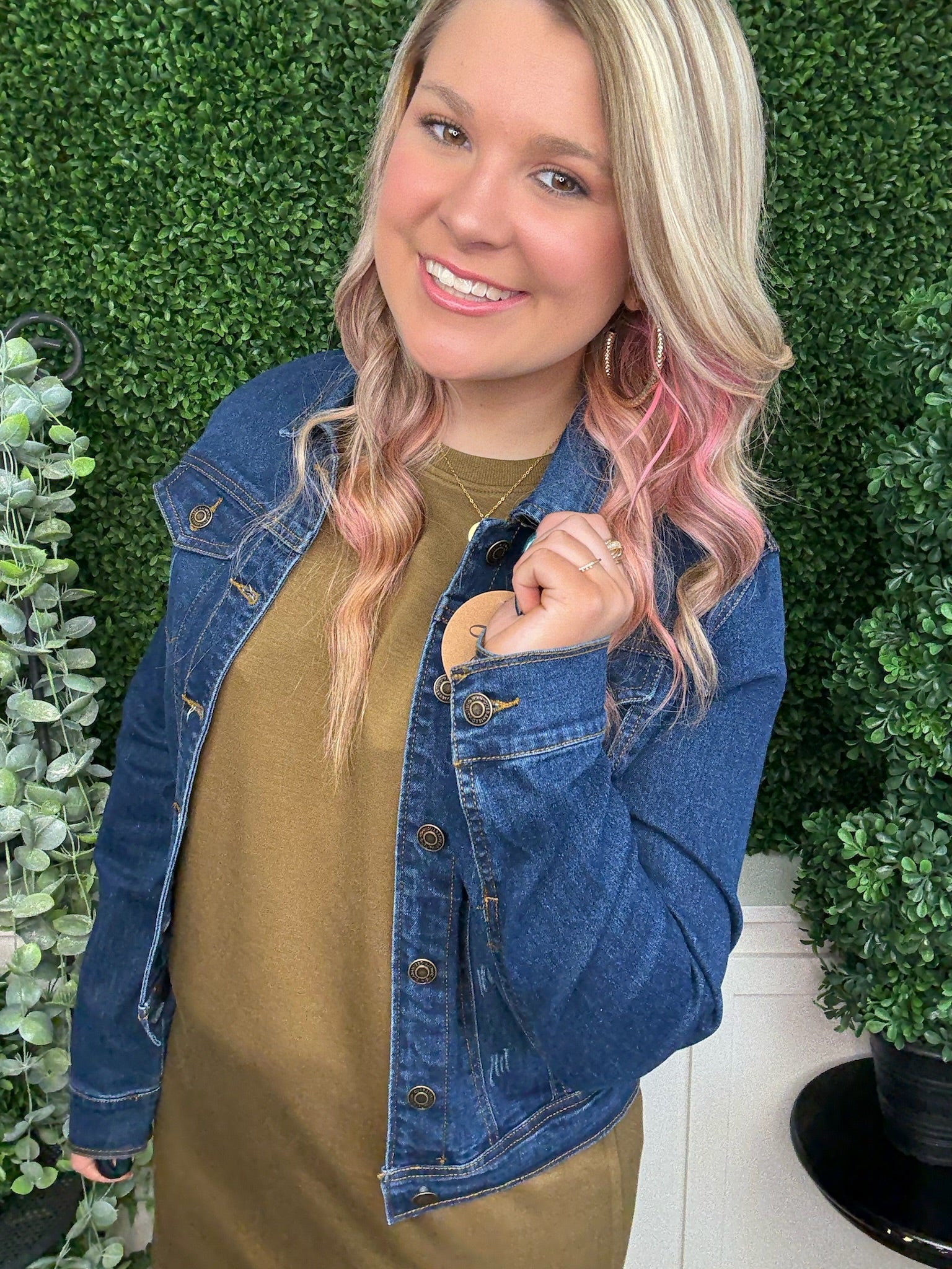 BLUE JEAN DISTRESSED JACKET