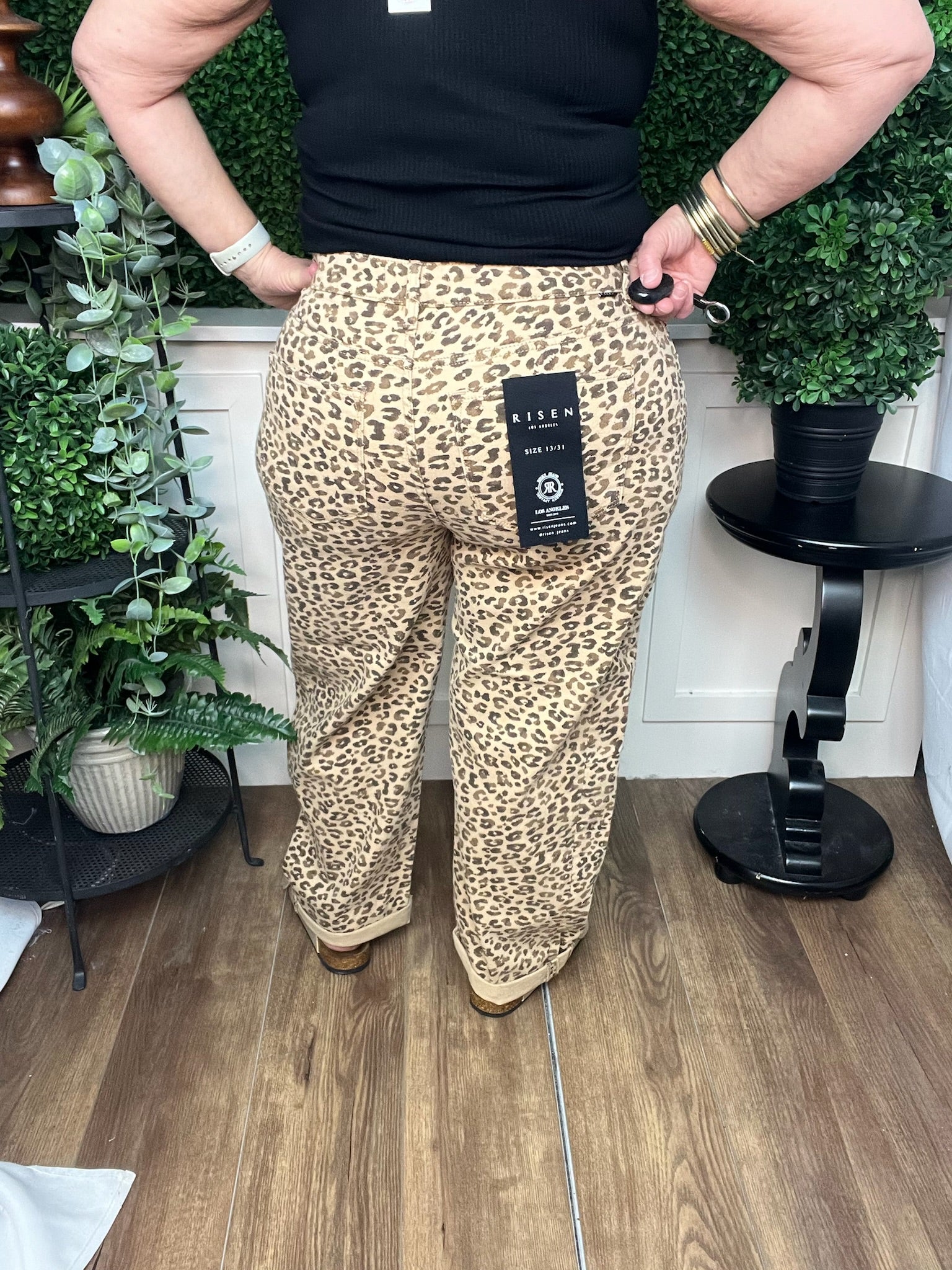 Leopard Print Cropped Barrel Jeans