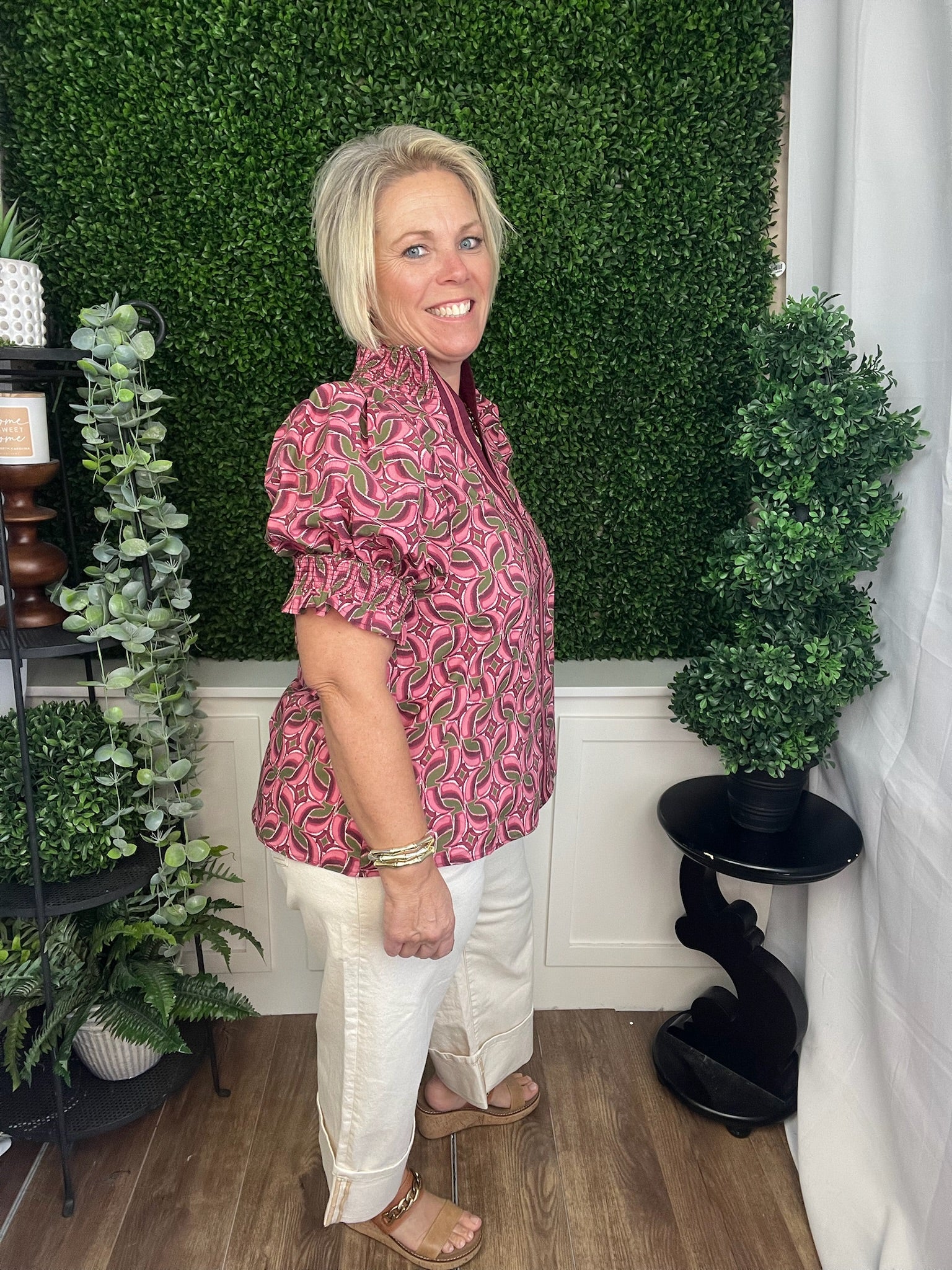 ABSTRACT PATTERN SHORT SLEEVE PUFF TOP - WINE