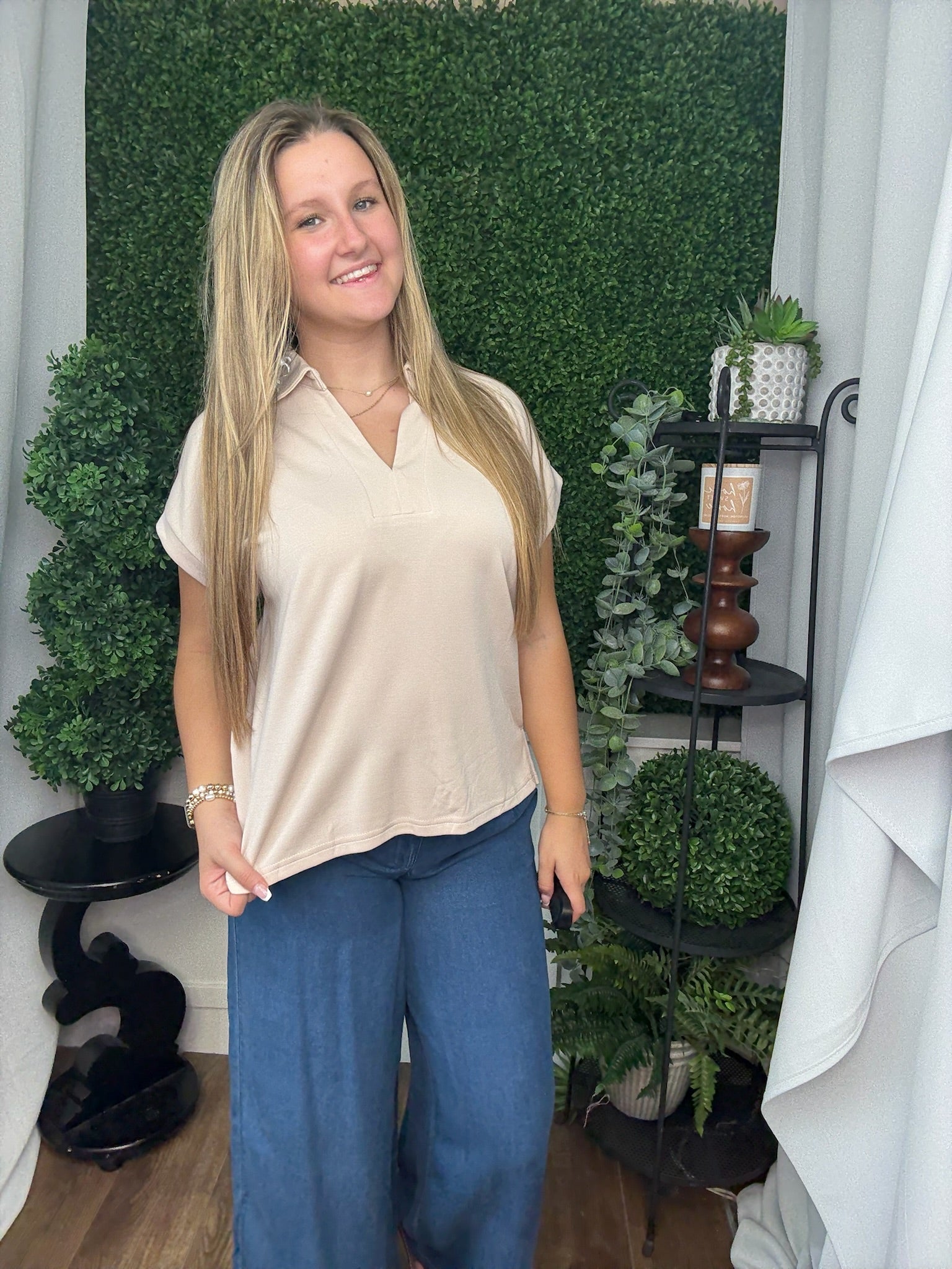 SOLID CUFFED SHORT SLEEVE VNECK TOP