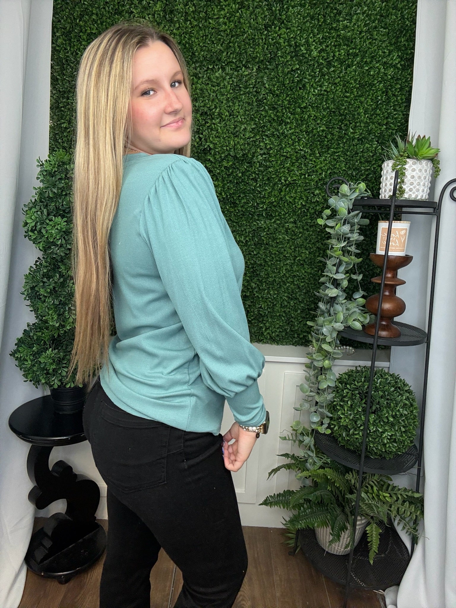 THE EVERYDAY RIP TOP