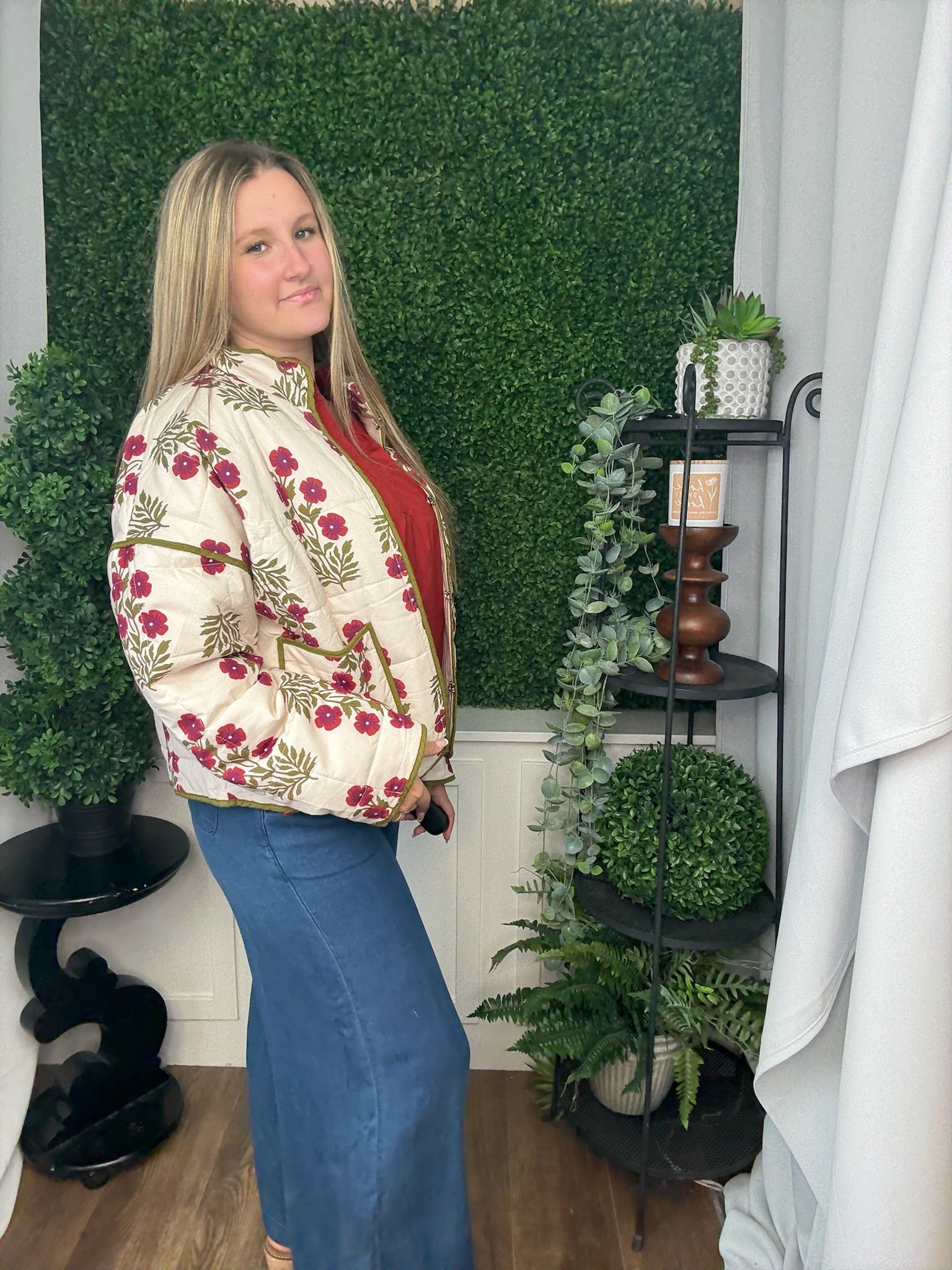 BOTANICAL QUILTED JACKET - RED ECRU