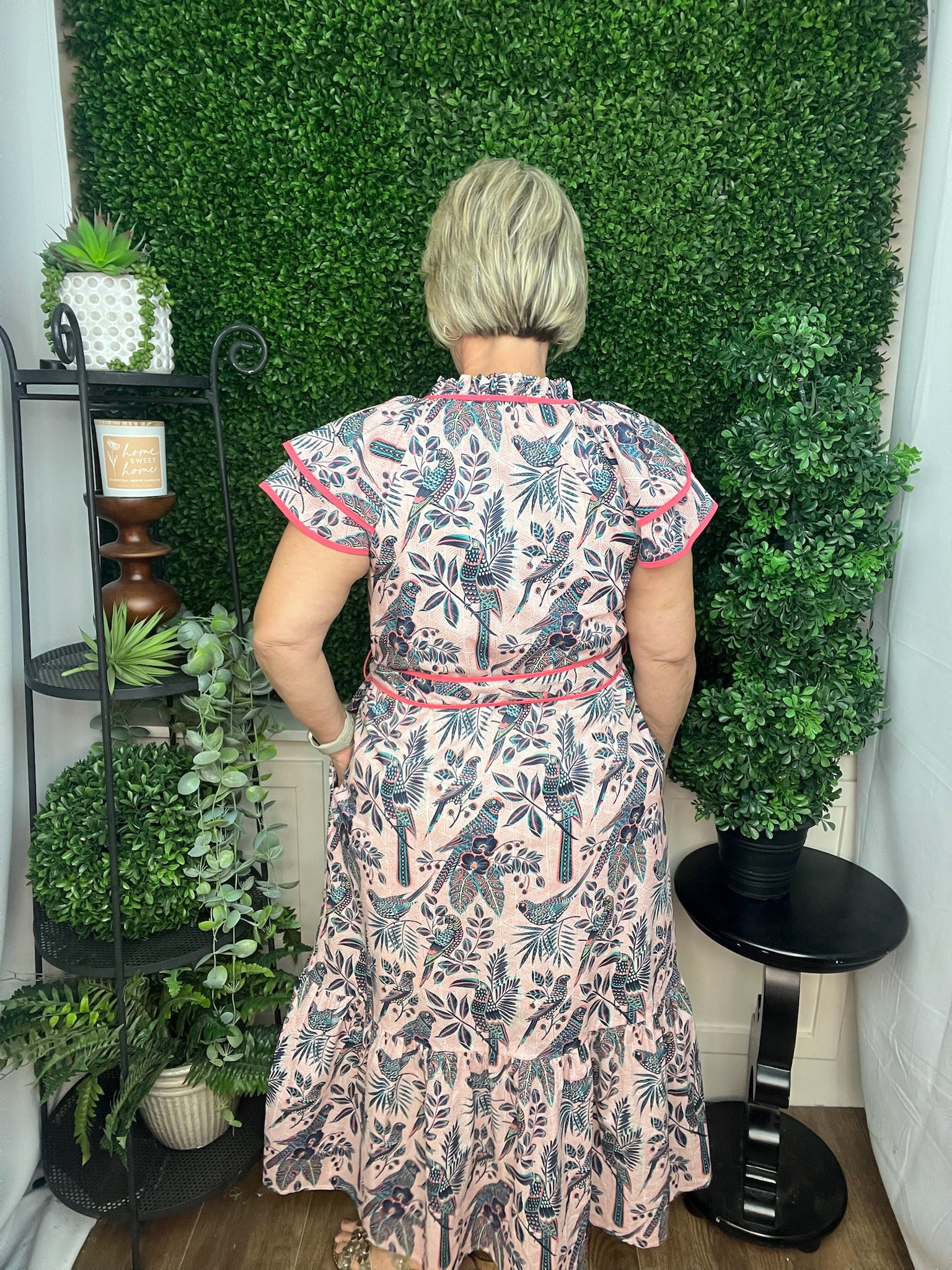 SHORT PUFF SLEEVE DRESS