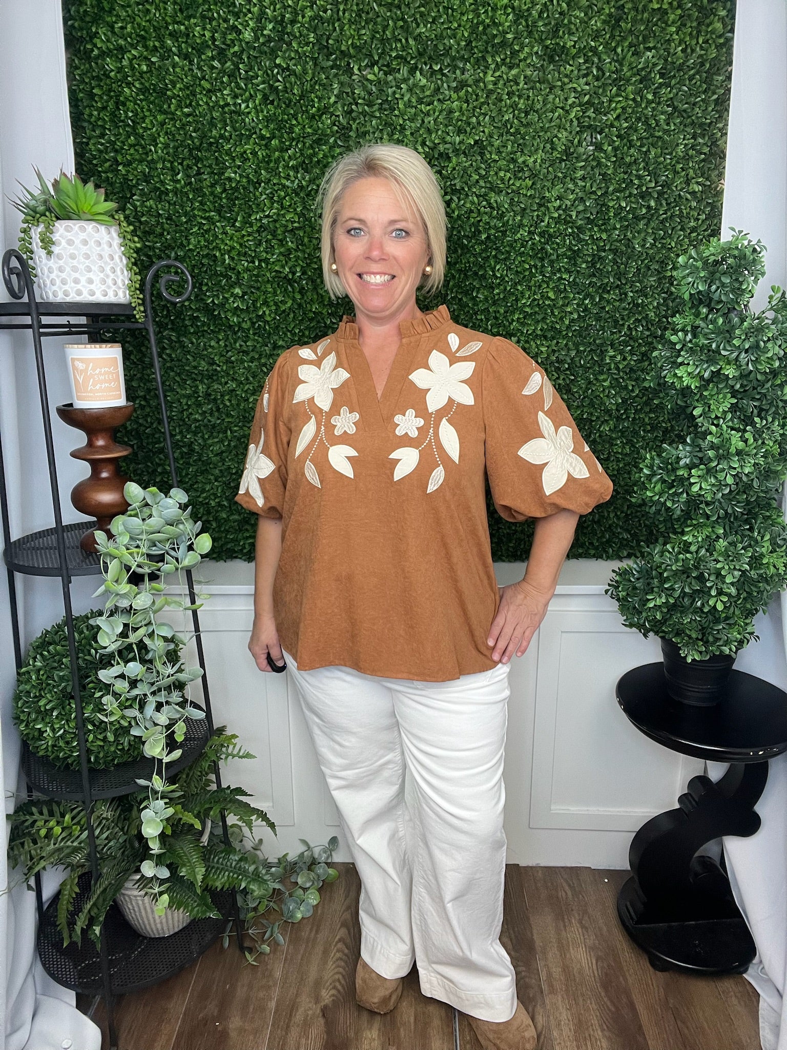 WASHED SUEDE TOP W/CONTRAST FLORAL APPLIQUE - CAMEL