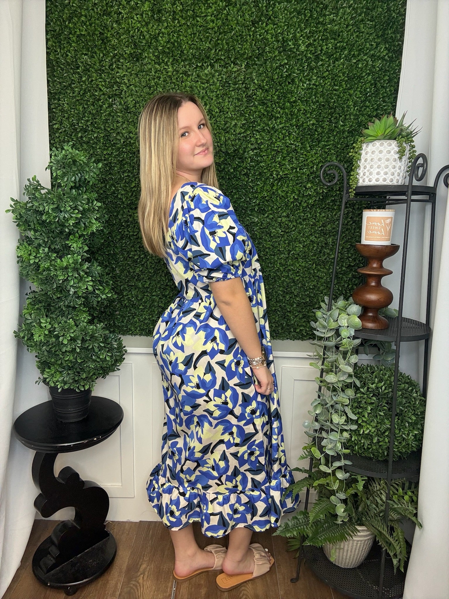 GENTRY PRINTED MIDI DRESS - BLUE