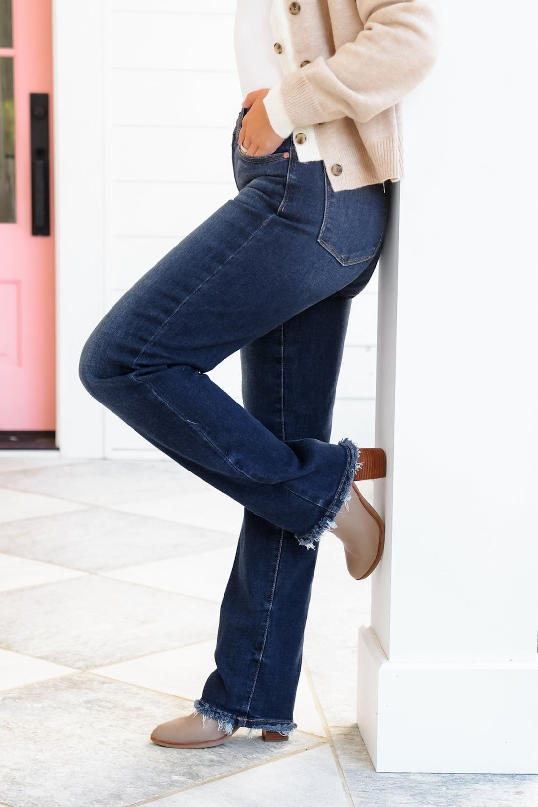 MID RISE STRAIGHT - REGULAR - DARK