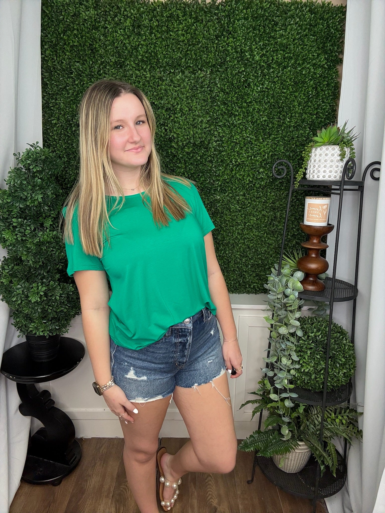 ERIN PLEAT BACK TEE - BRIGHT GREEN