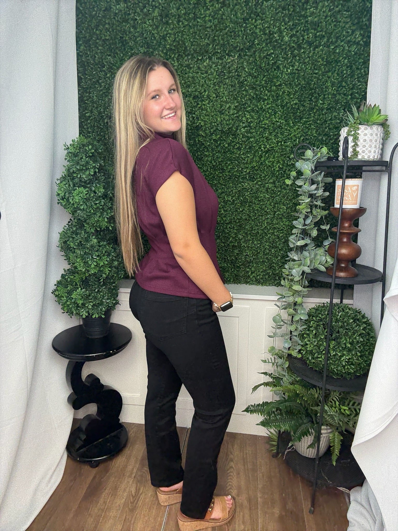 SOLID SS MOCK NECK KNIT TOP