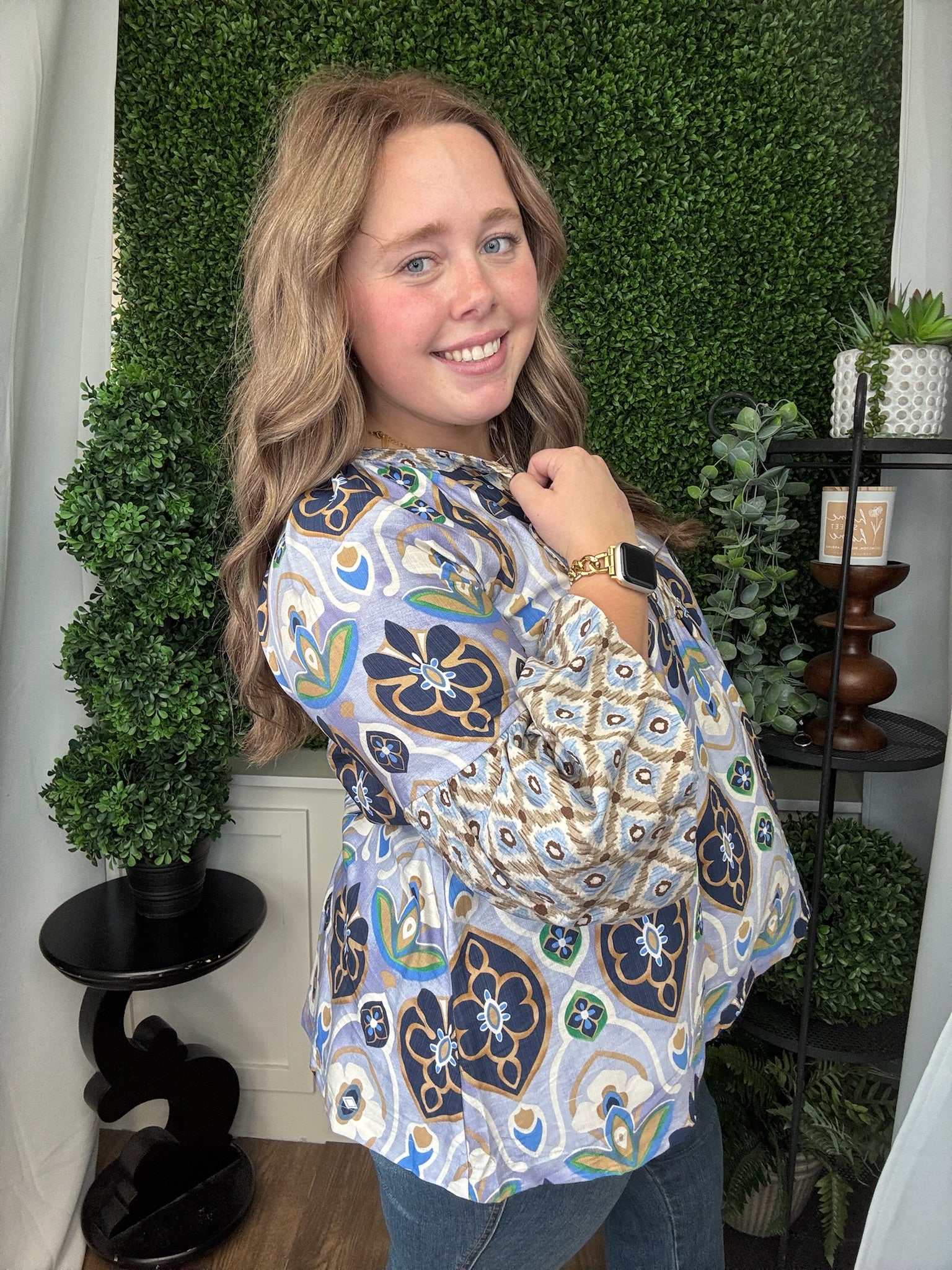 MIXED ABSTRACT PRINT LONG SLEEVE TOP