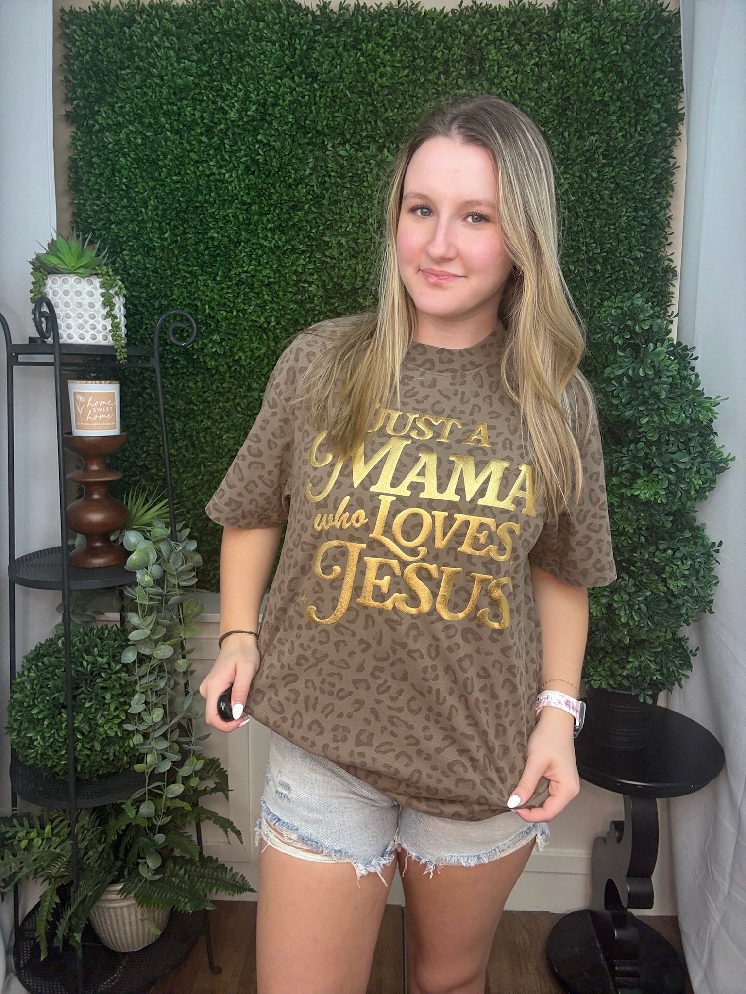 JUST A MAMA SS - BROWN