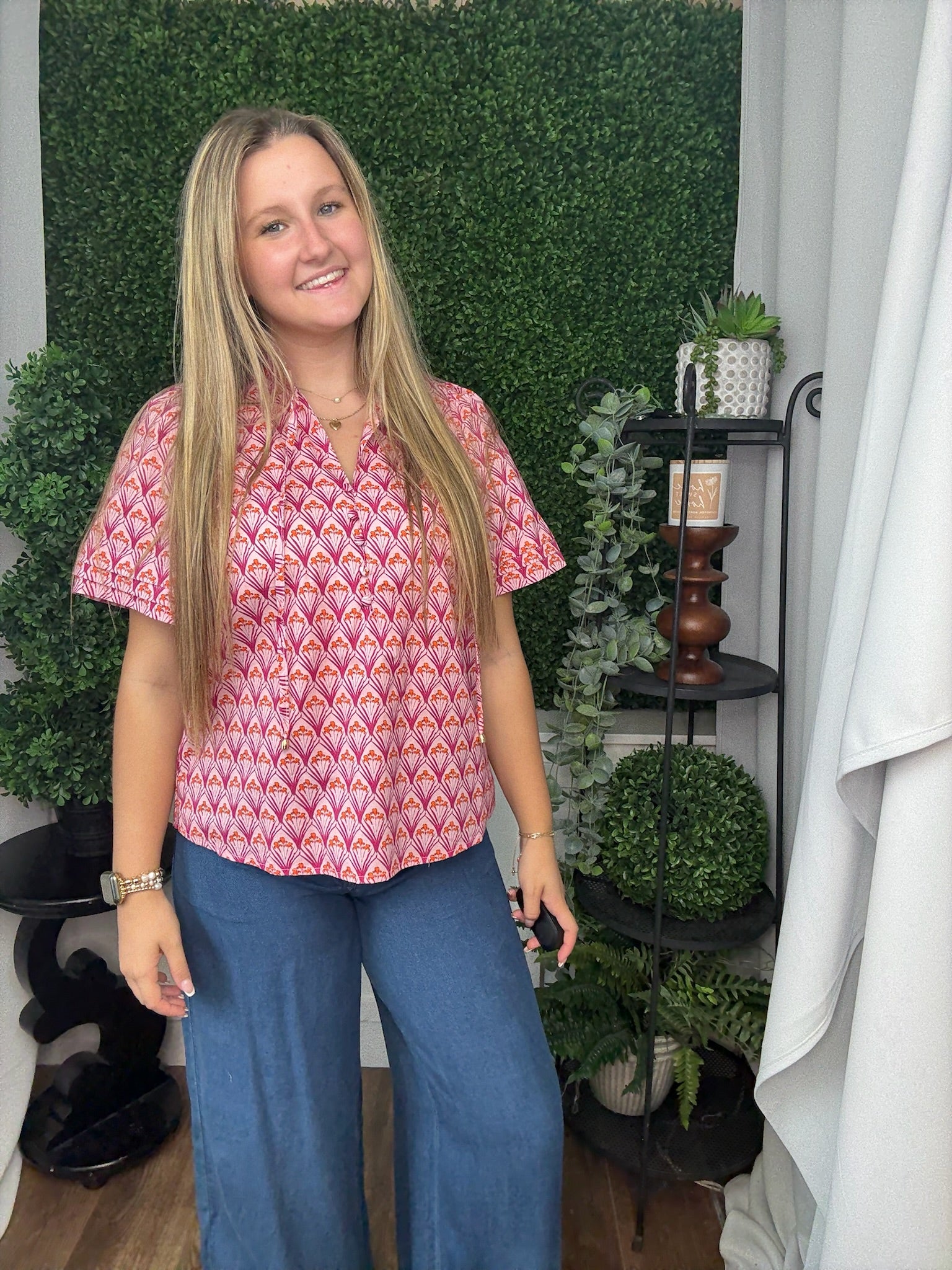 GEOMETRIC SS TOP W/RUFFLE MOCK NECK - PINK