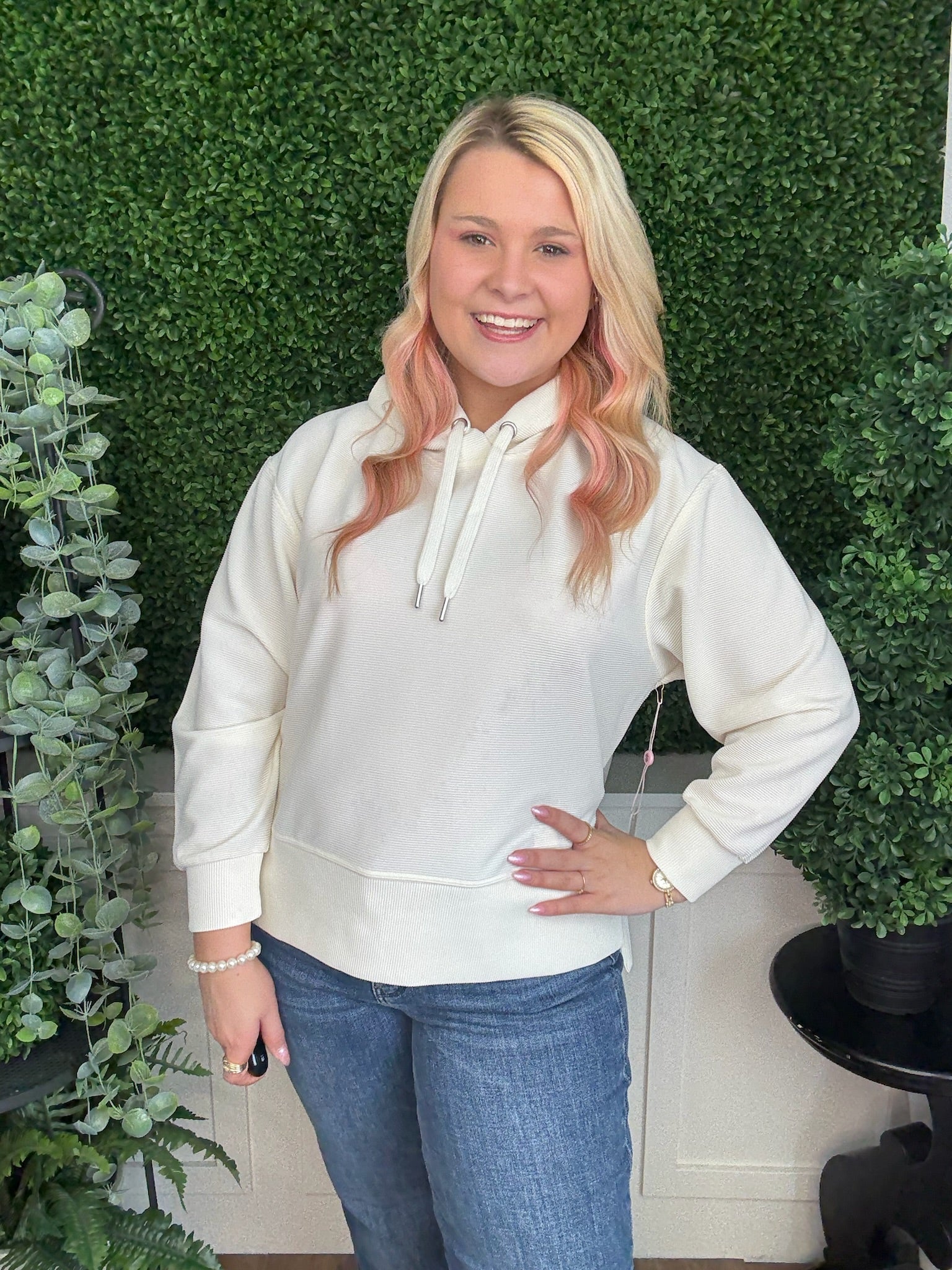 RIBBED HOODED PULLOVER - PEARL