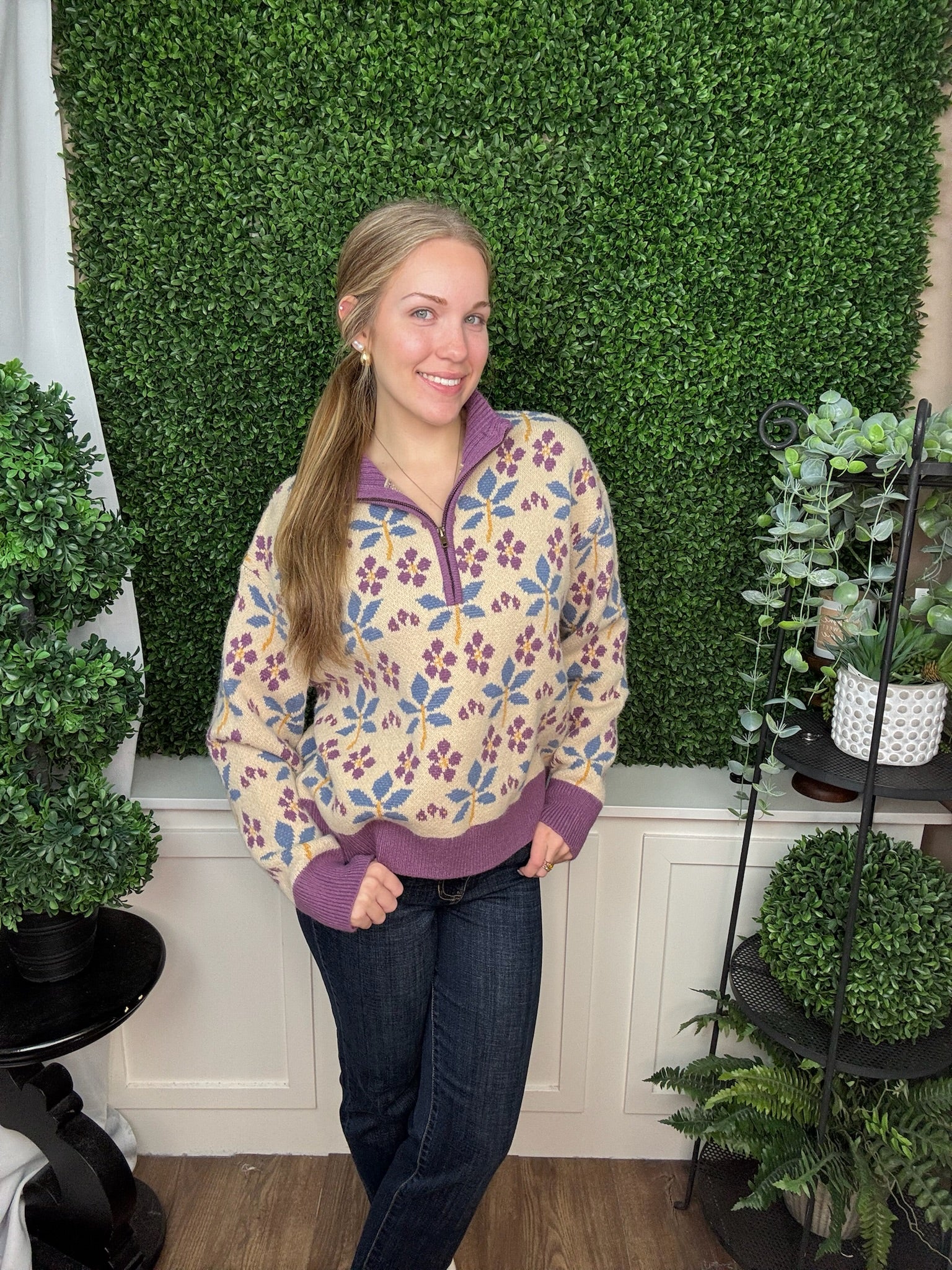 FLORAL PATTERN ZIP-UP MOCK NECK SWEATER - BEIGE PLUM