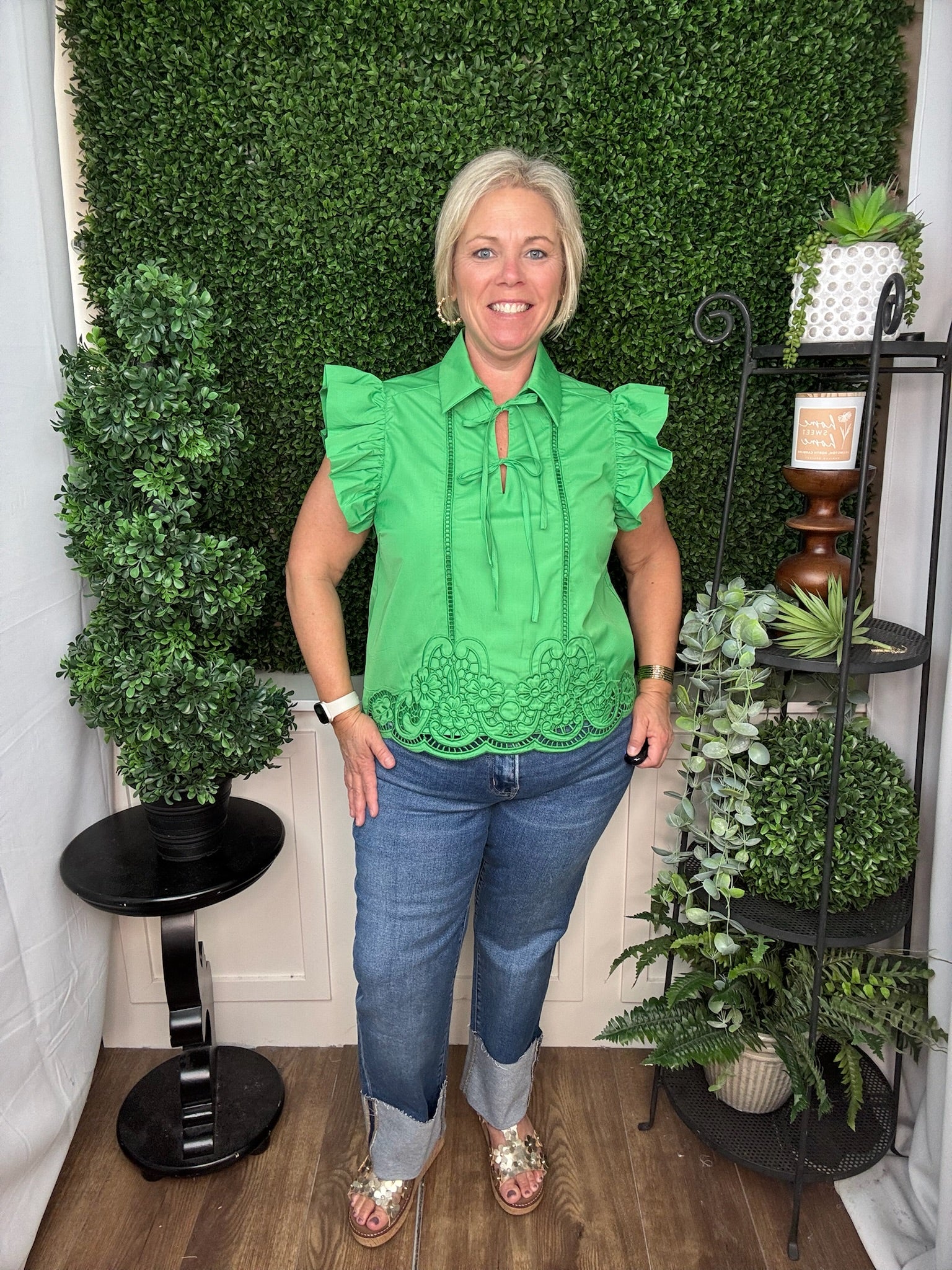 LACE BOTTOM SHORT SLEEVE TOP