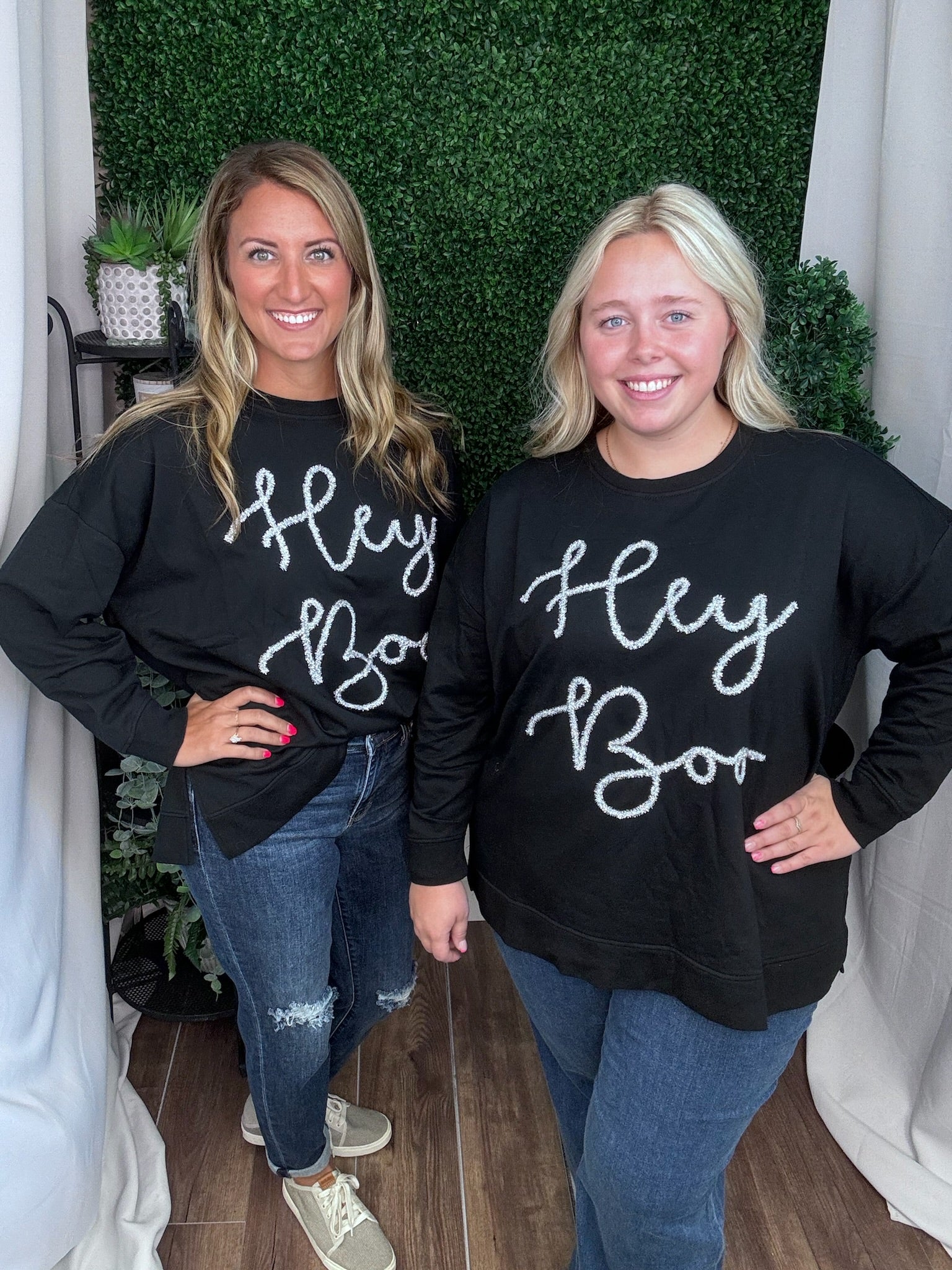 HEY BOO SPARKLE SWEATSHIRT - BLACK