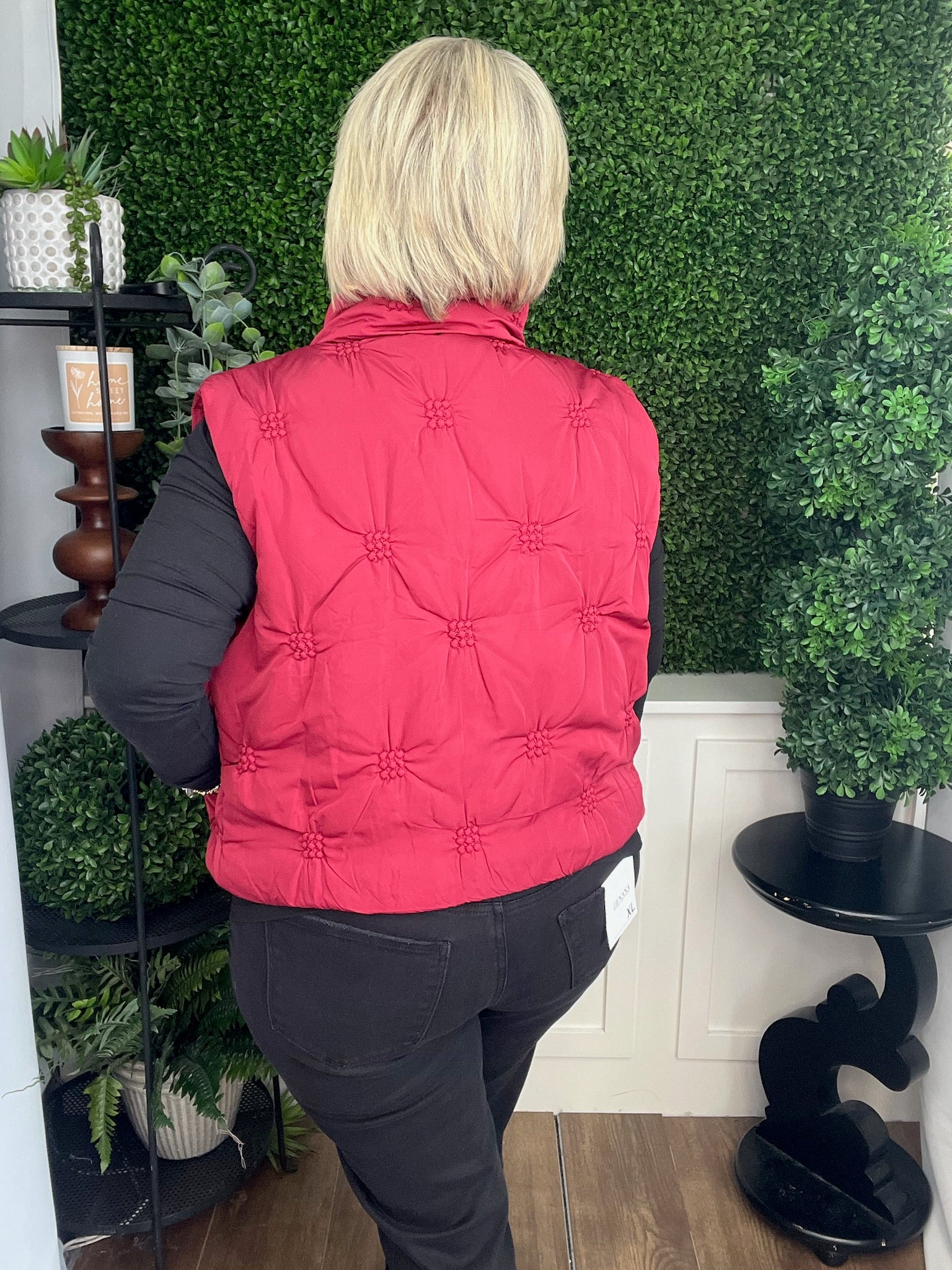 HIGH NECK QUILTED PUFFER VEST
