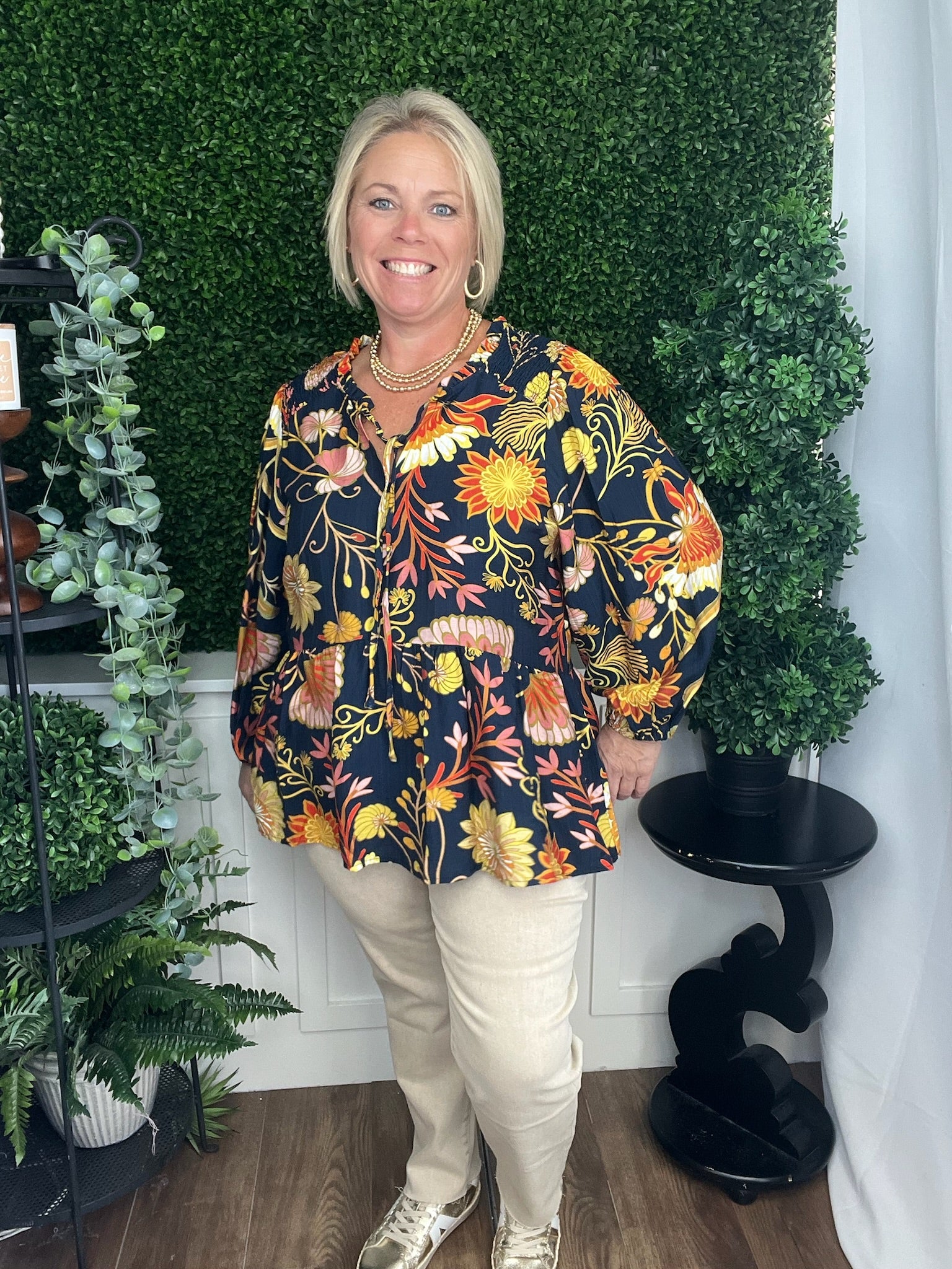 FLORAL PRINT TOP W/FRONT TIE - NAVY MIX