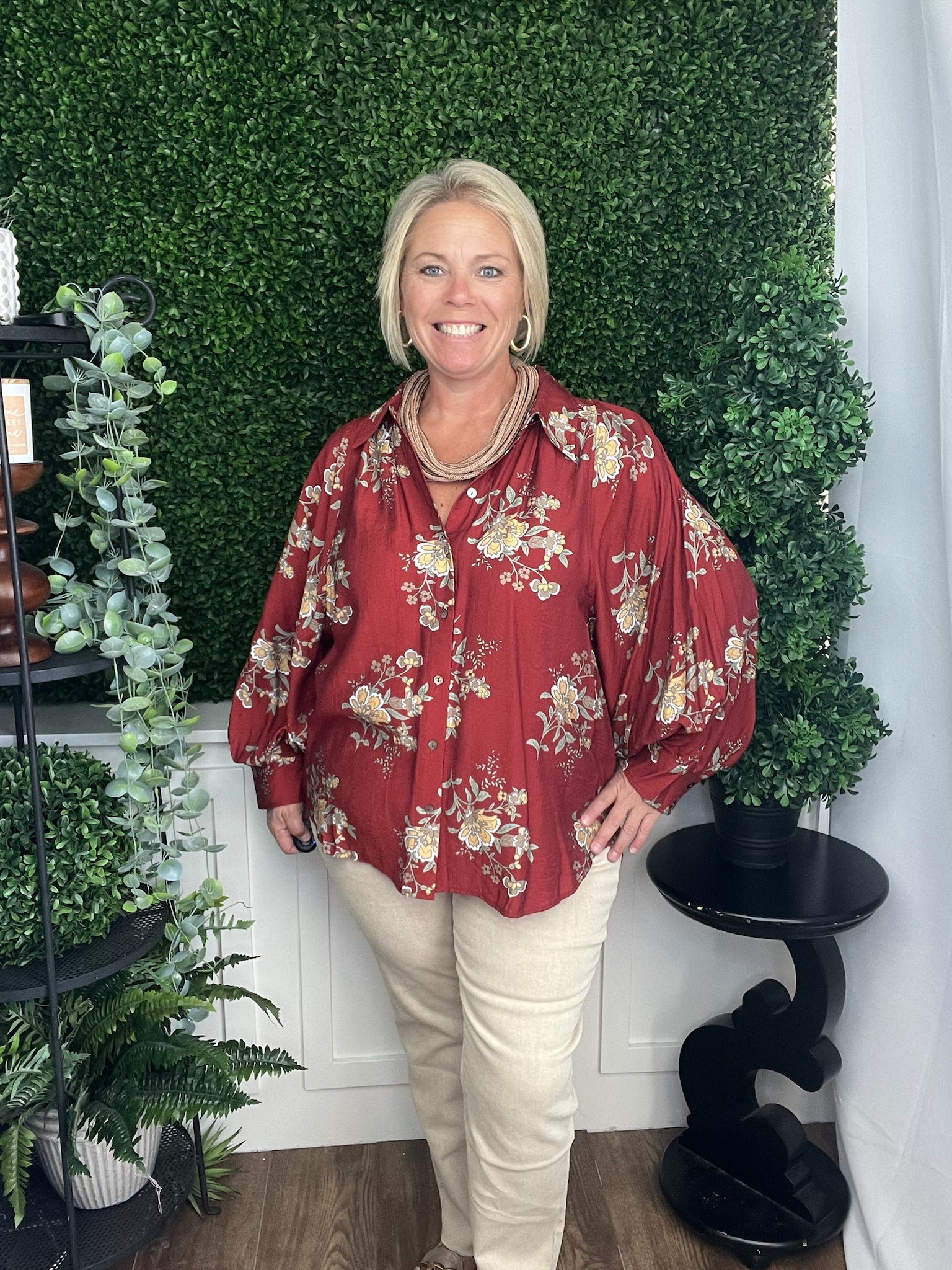 FLORAL PRINT LS TOP - BRICK