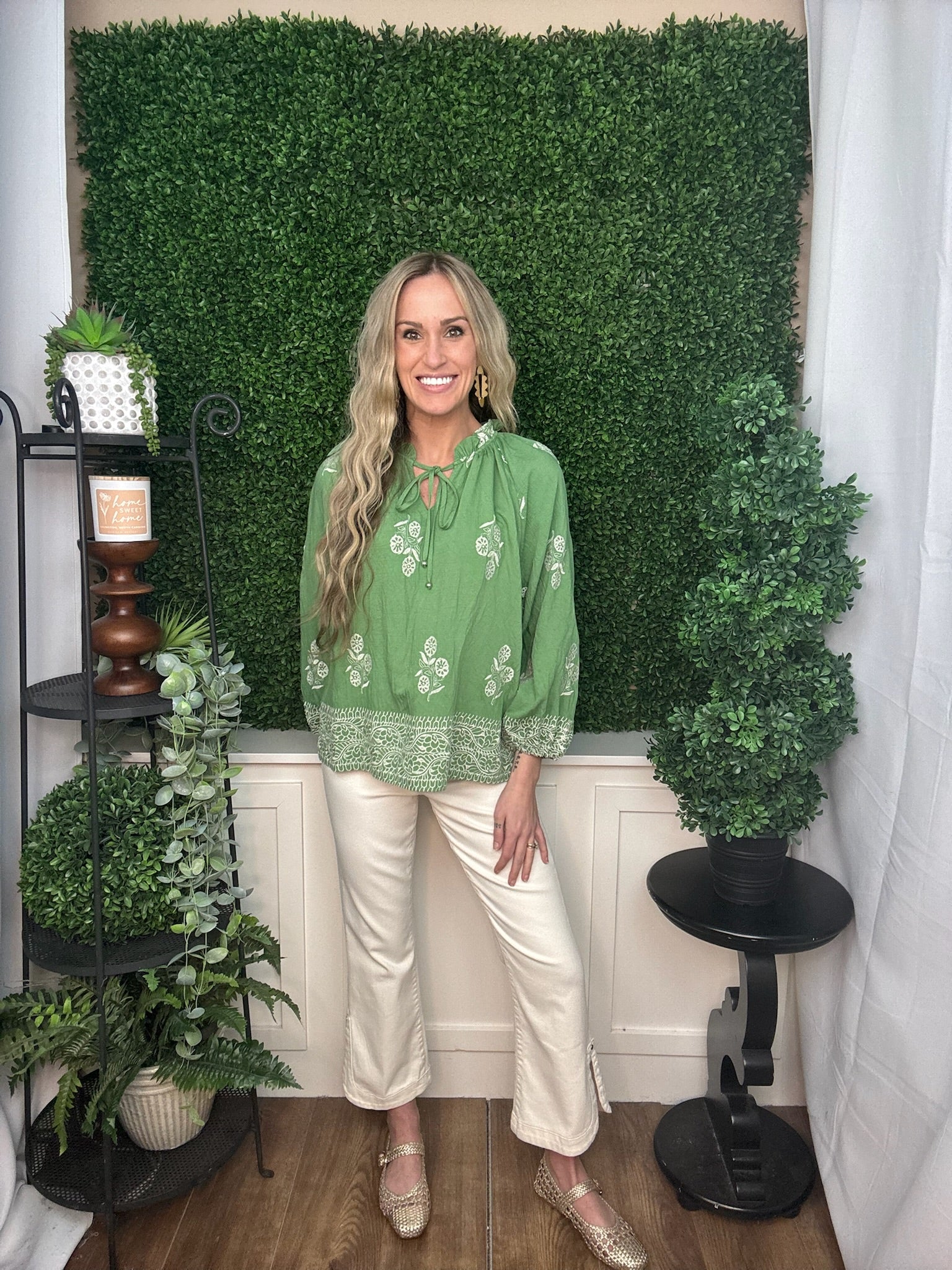 LONG SLEEVE SAGE W/WHITE EMBROIDERY