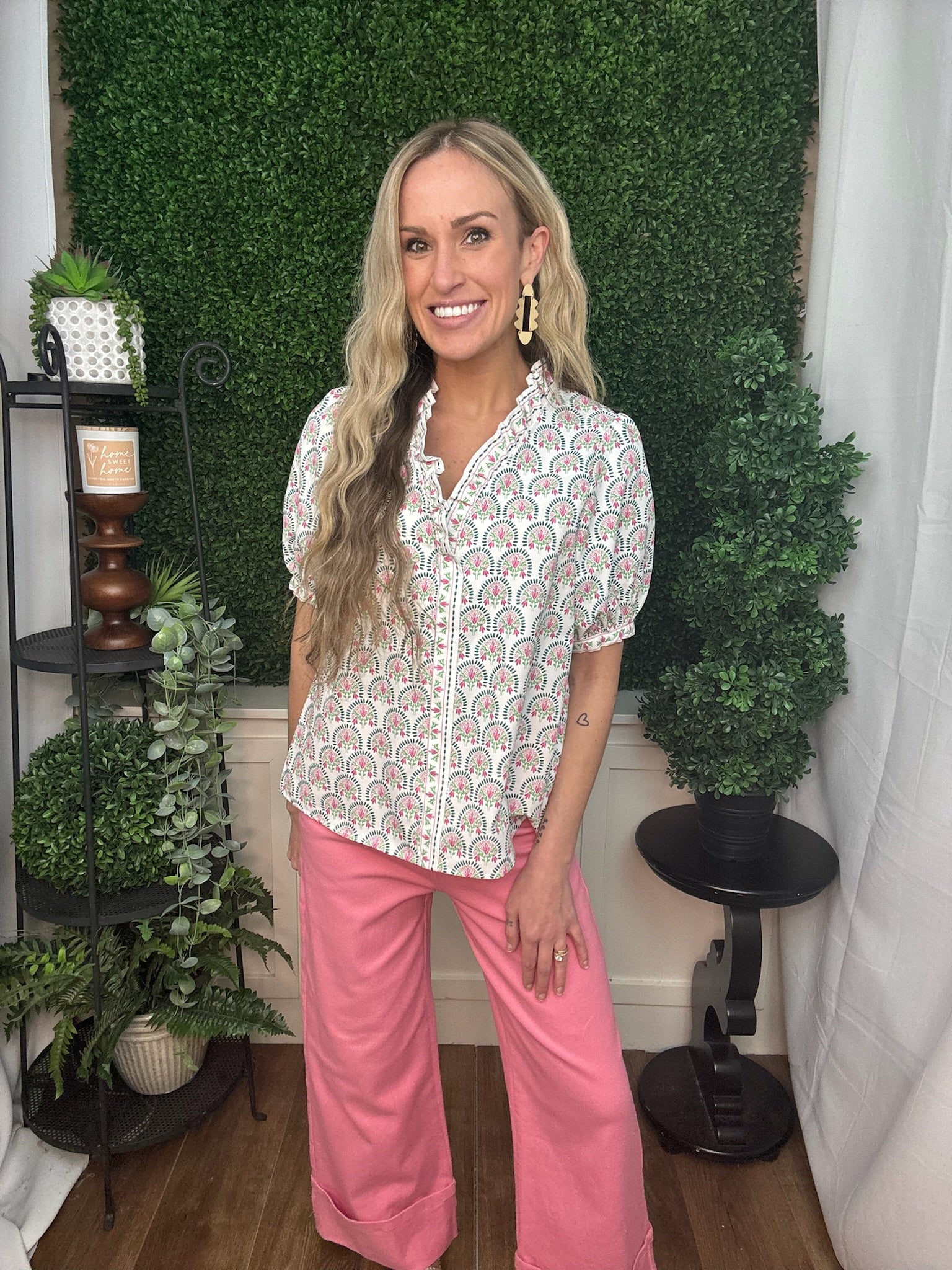 TOP BRYNN SUNSHOWER FLORAL WHITE