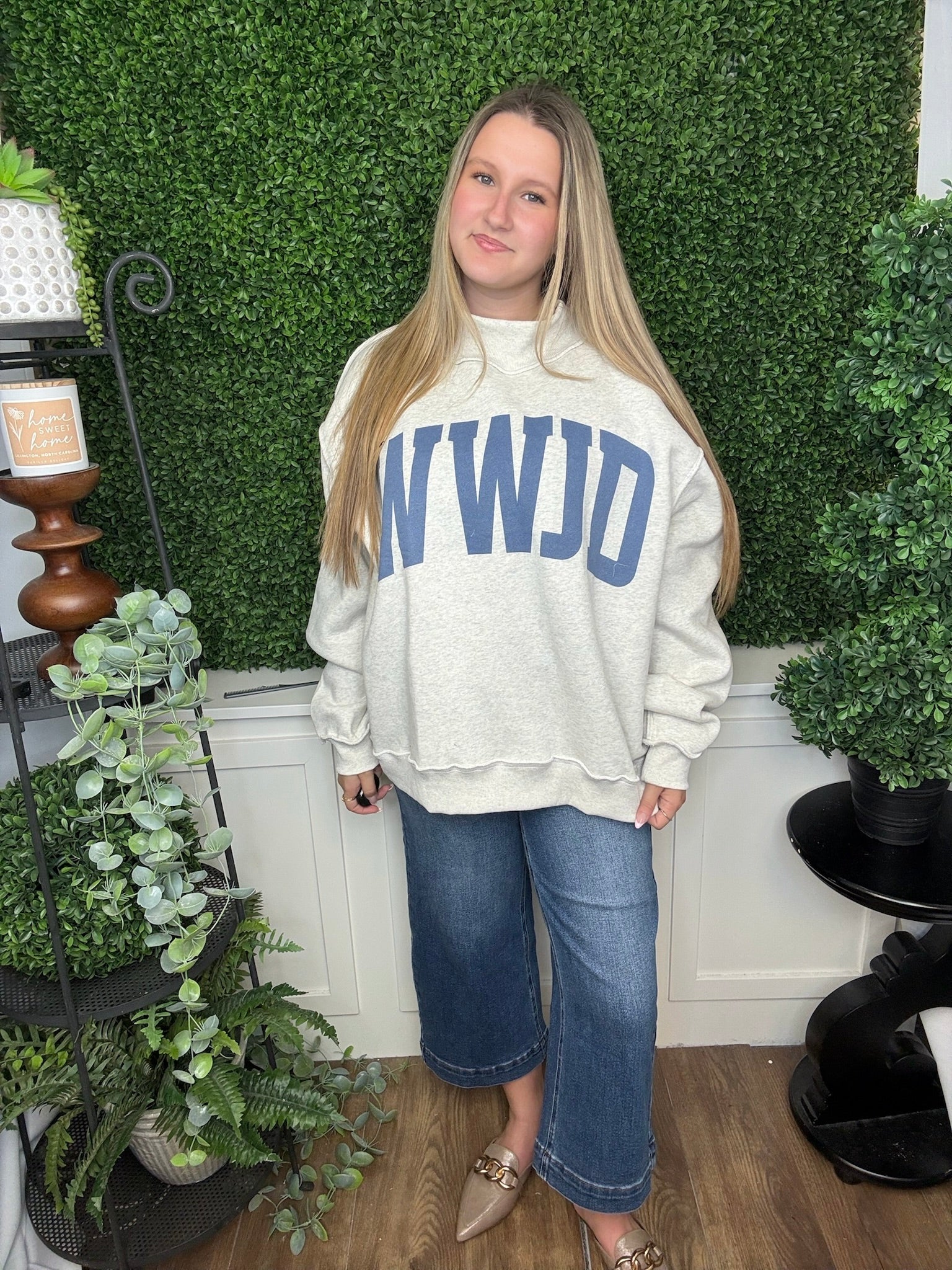 MOCK NECK SWEATSHIRT - WWJD- H GREY /NAVY