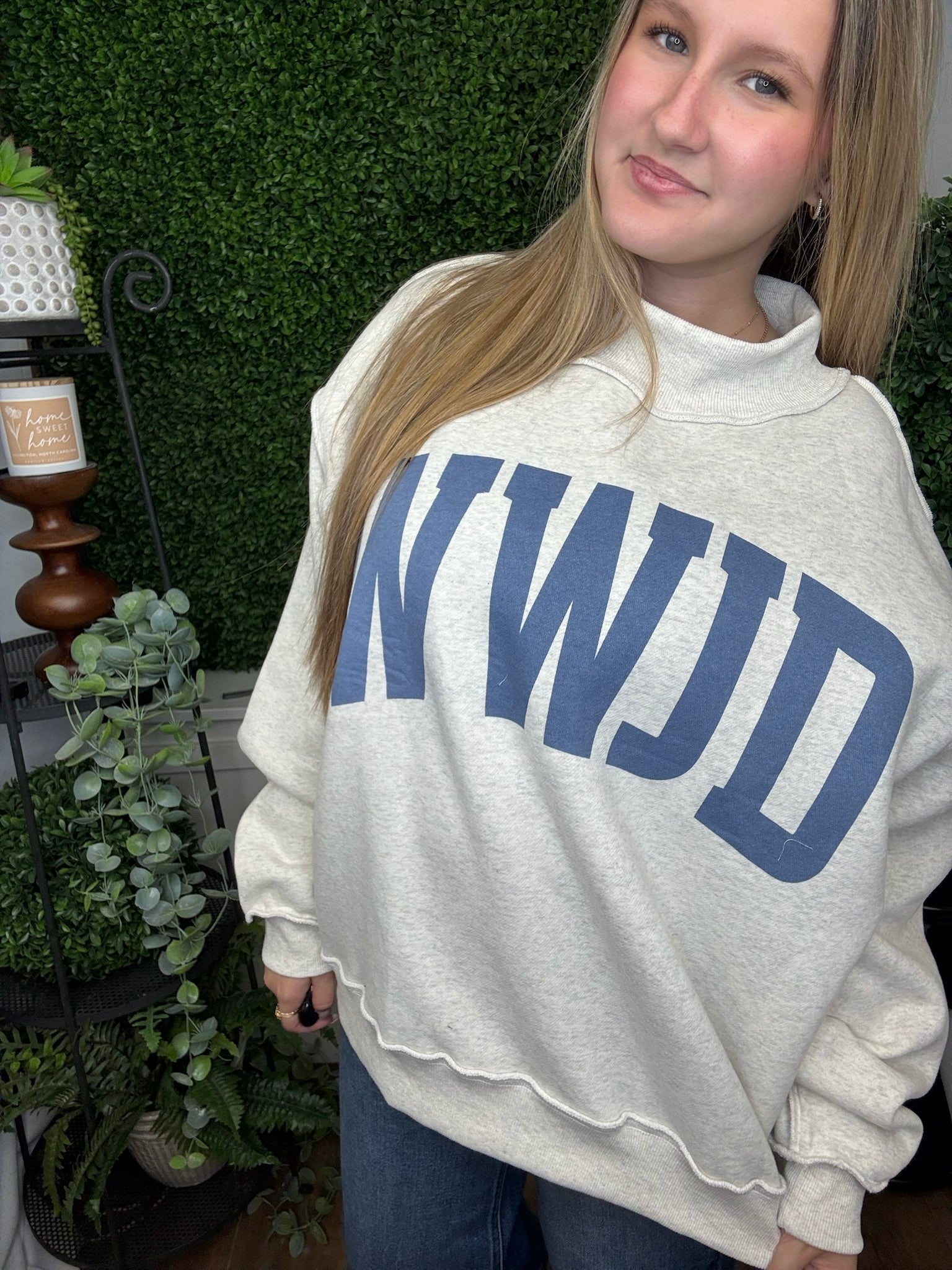 MOCK NECK SWEATSHIRT - WWJD- H GREY /NAVY