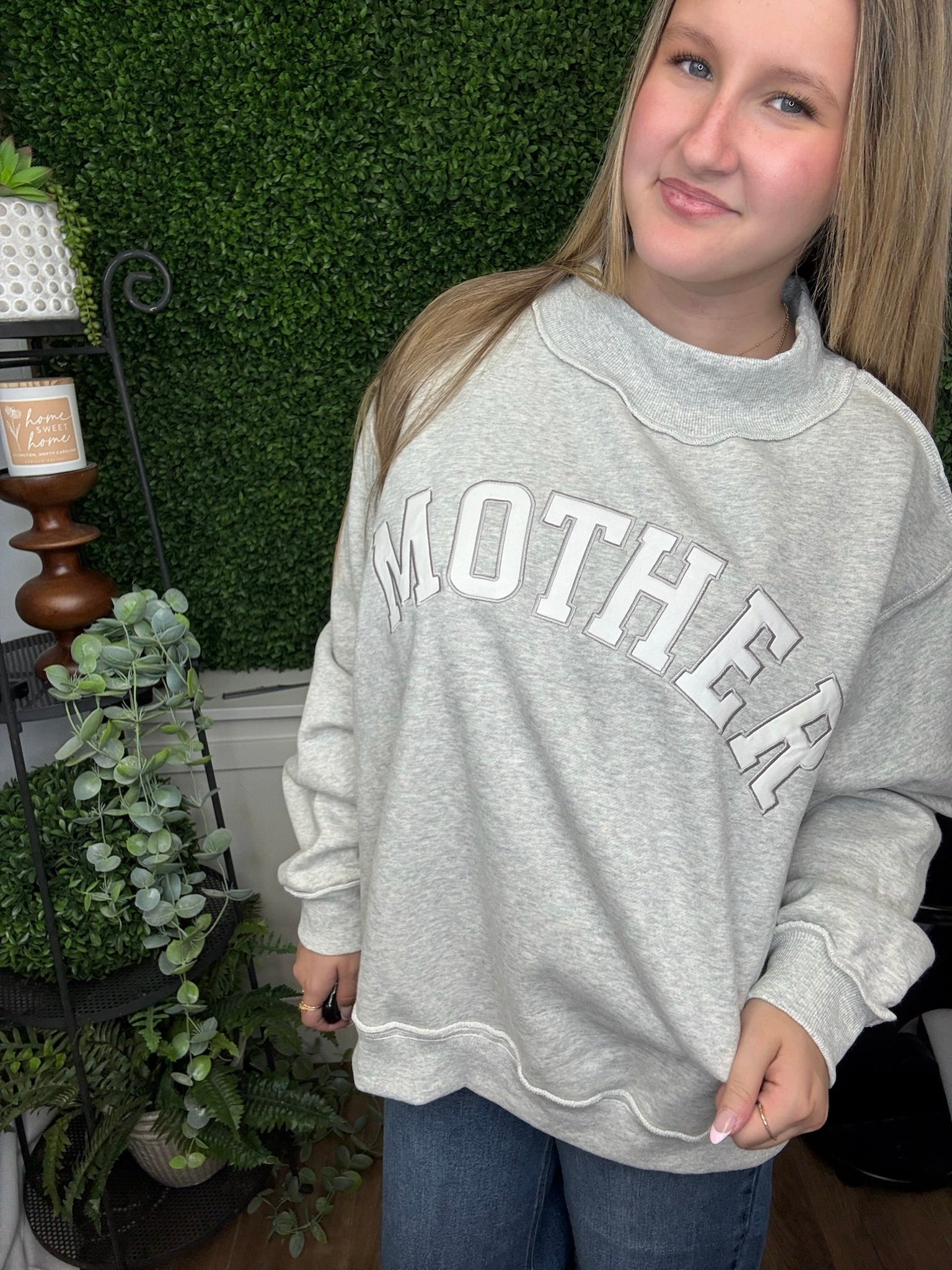 EMBROIDERED MOCK NECK SWEATSHIRT - MOTHER - GREY