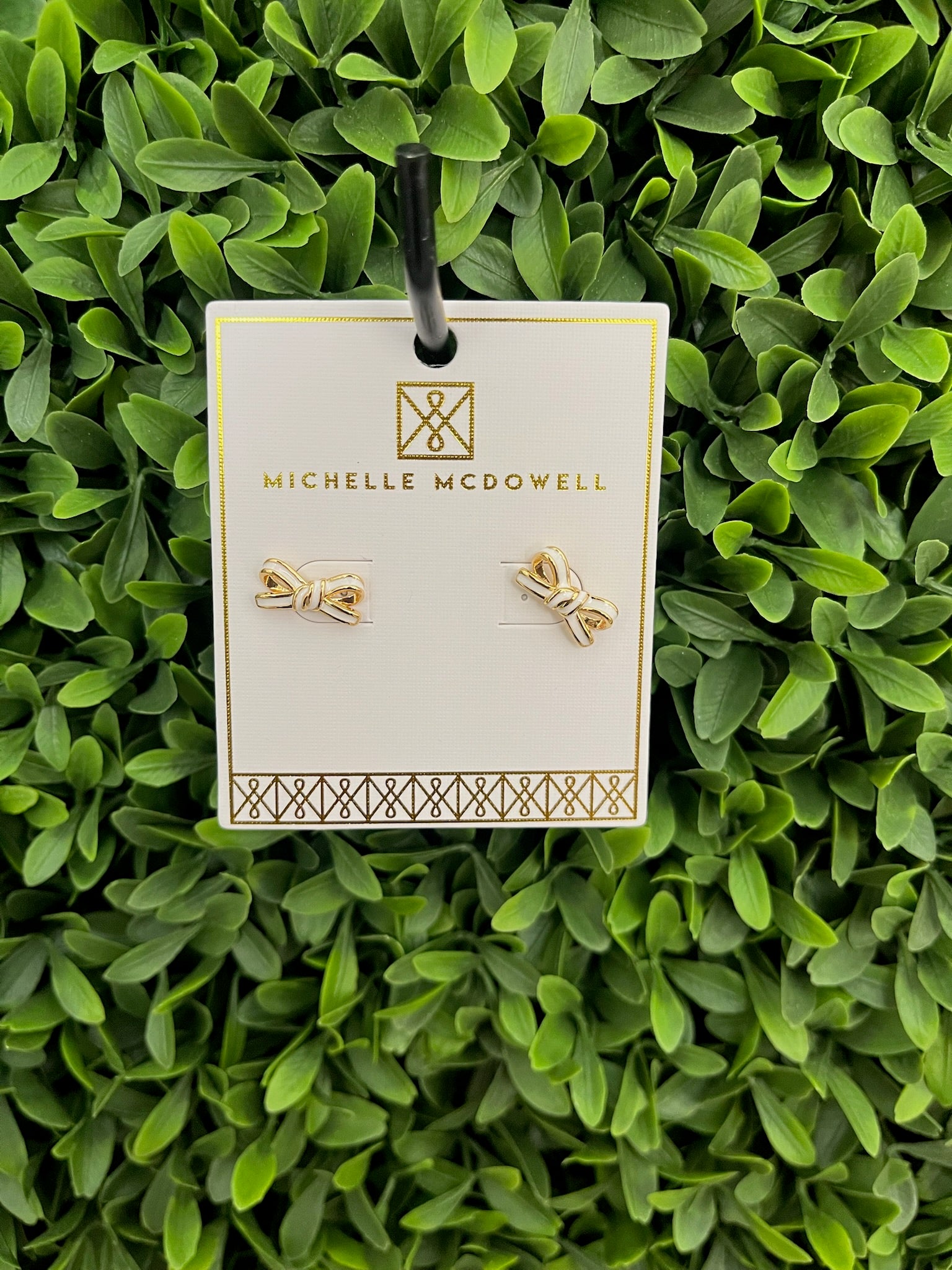 LUXE BOW STUD EARRINGS